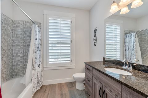 Tiny photo for 68 N 300 E, Santaquin, UT 84655 (MLS # 2149704)