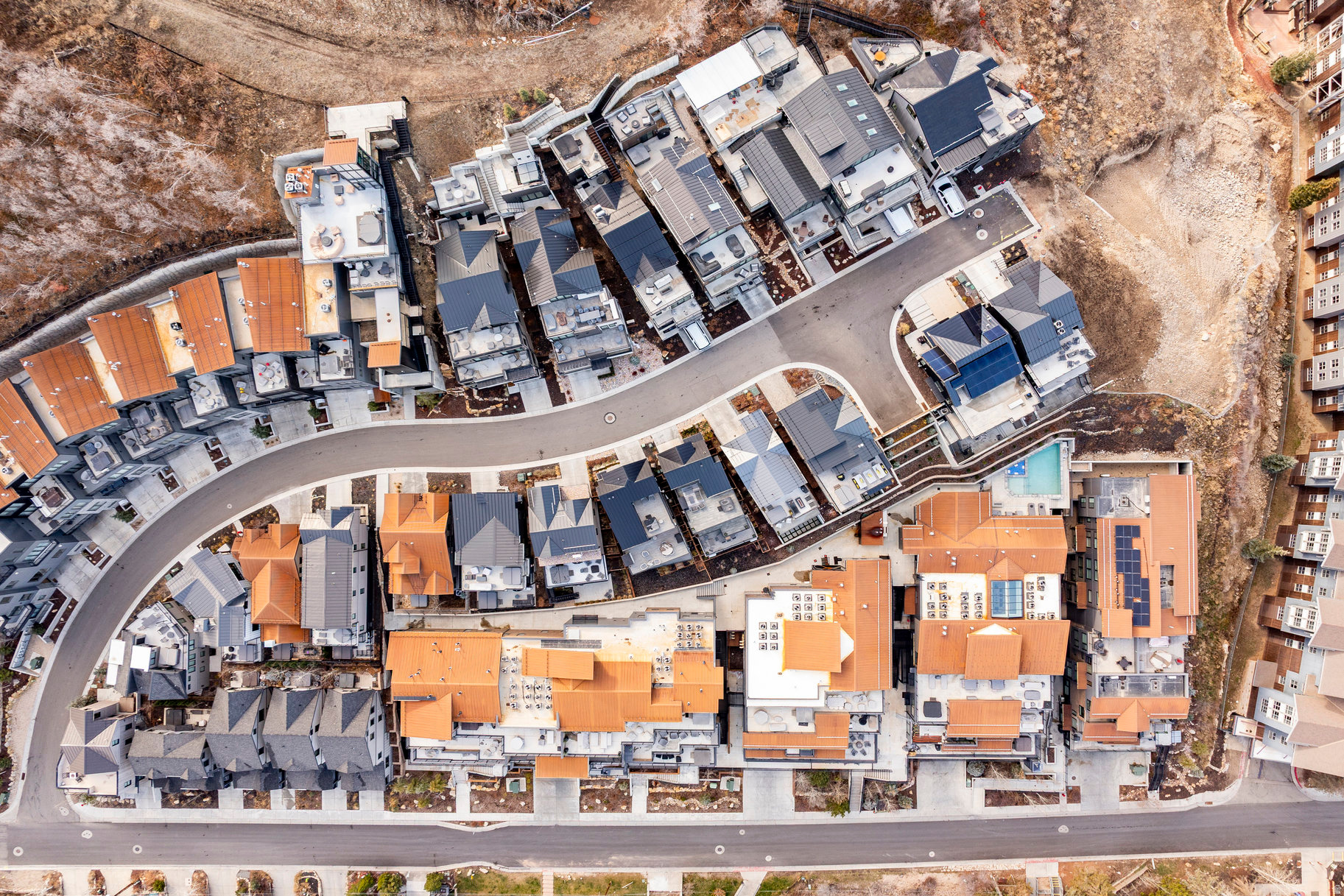 KINGS CROWN - Residential