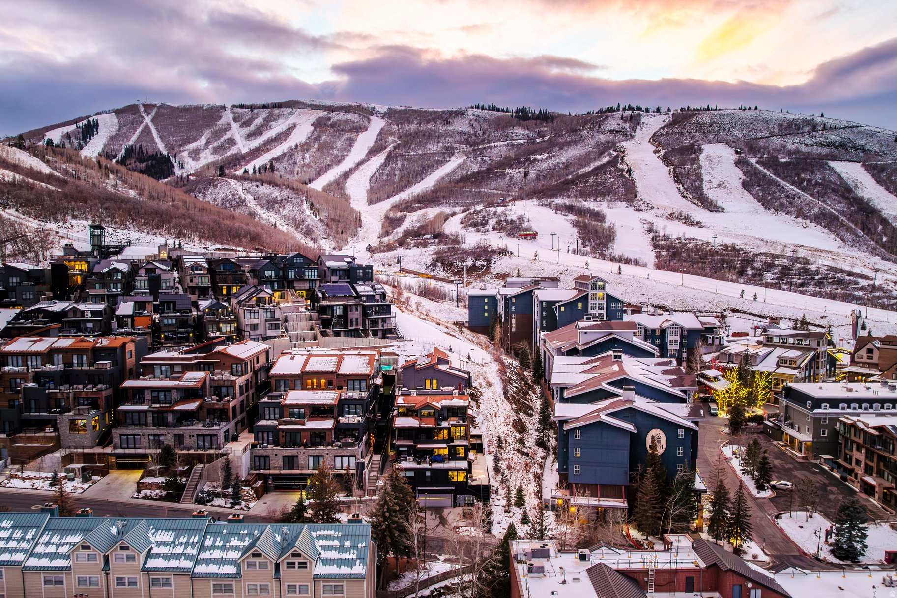 KINGS CROWN - Residential