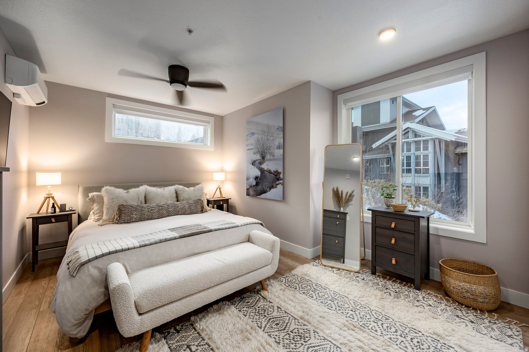 KINGS CROWN - Residential