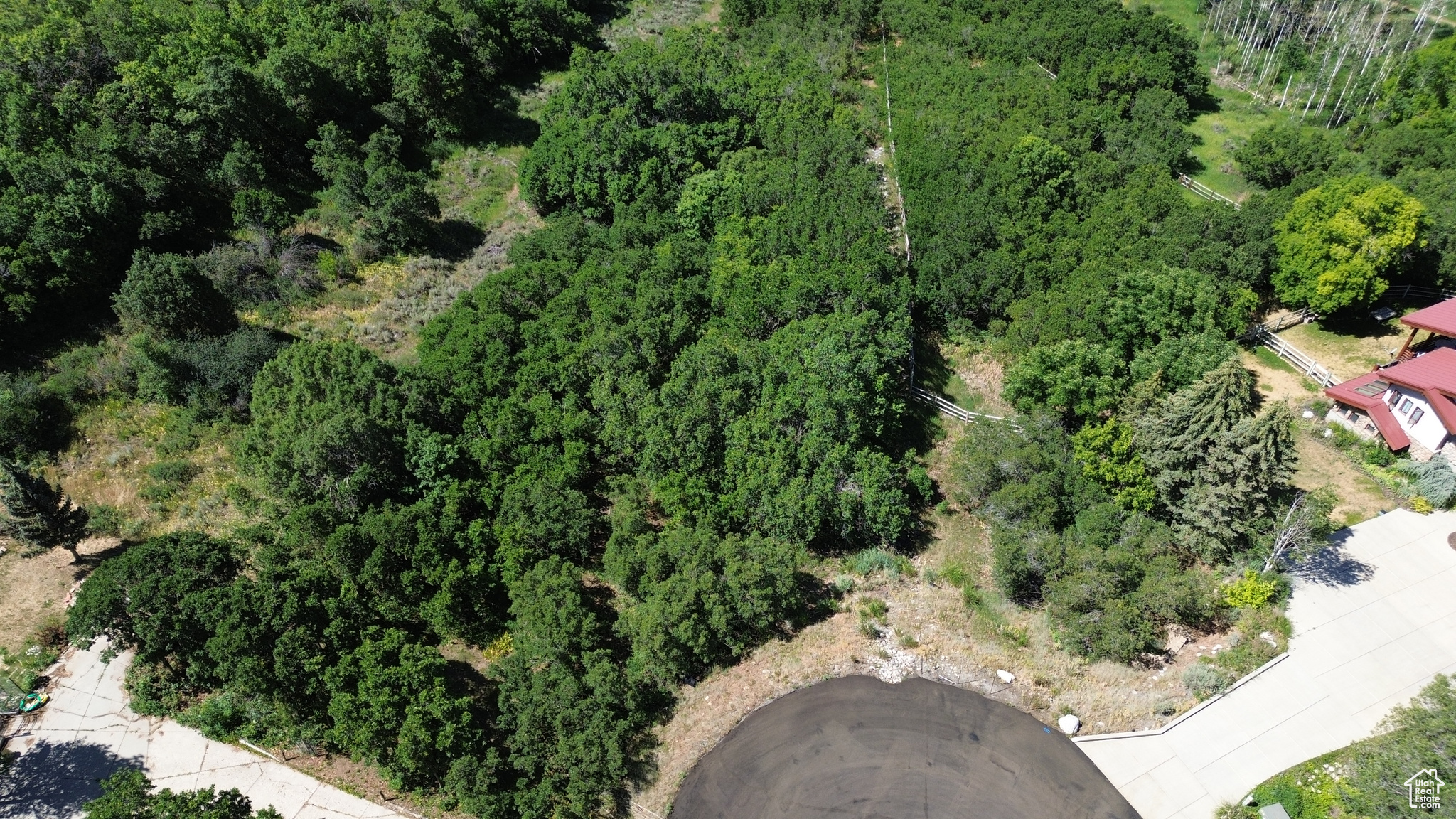 EMIGRATION OAKS - Land