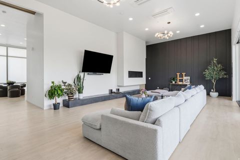 Tiny photo for 283 E 4900 N, Provo, UT 84604 (MLS # 2160562)