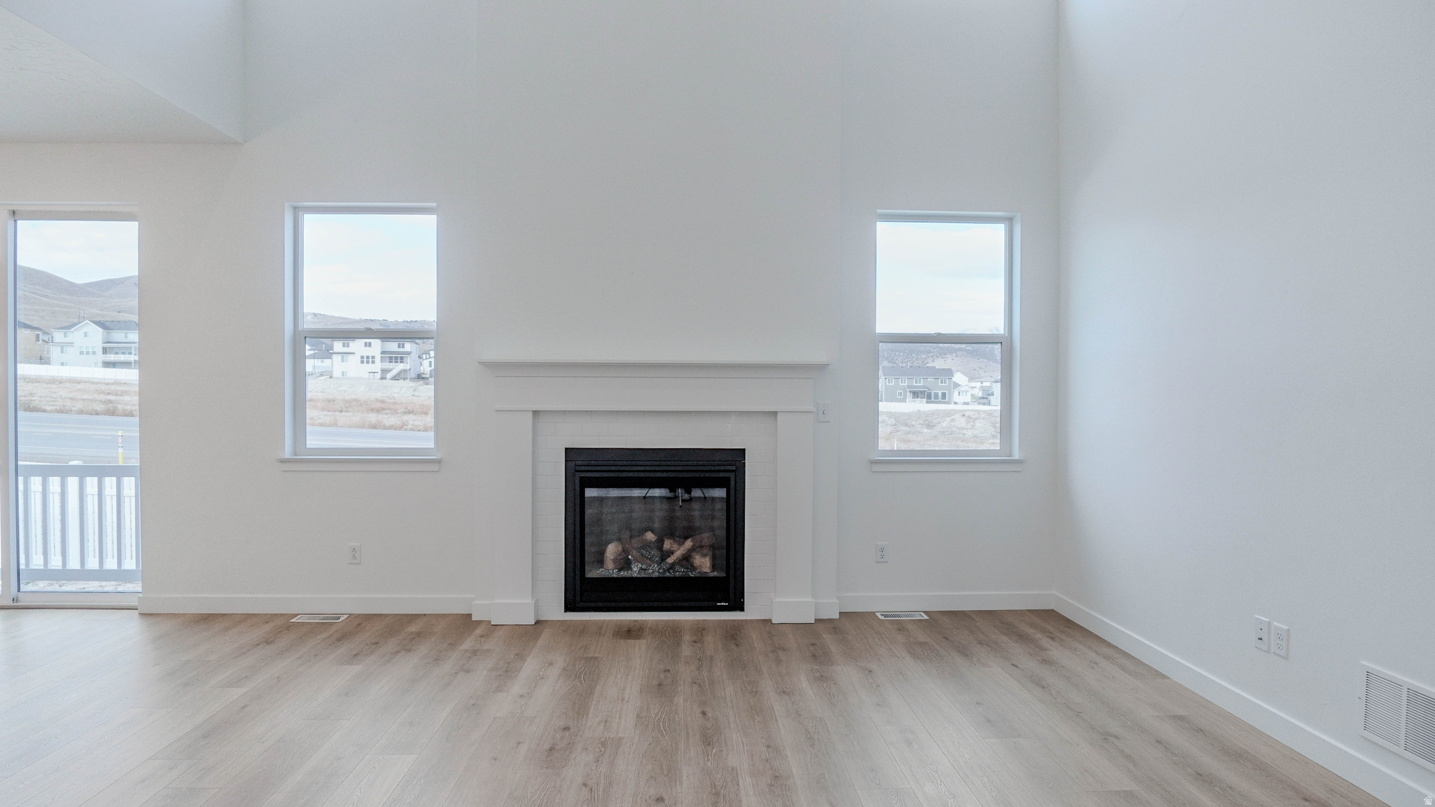 CANTON RIDGE - Residential