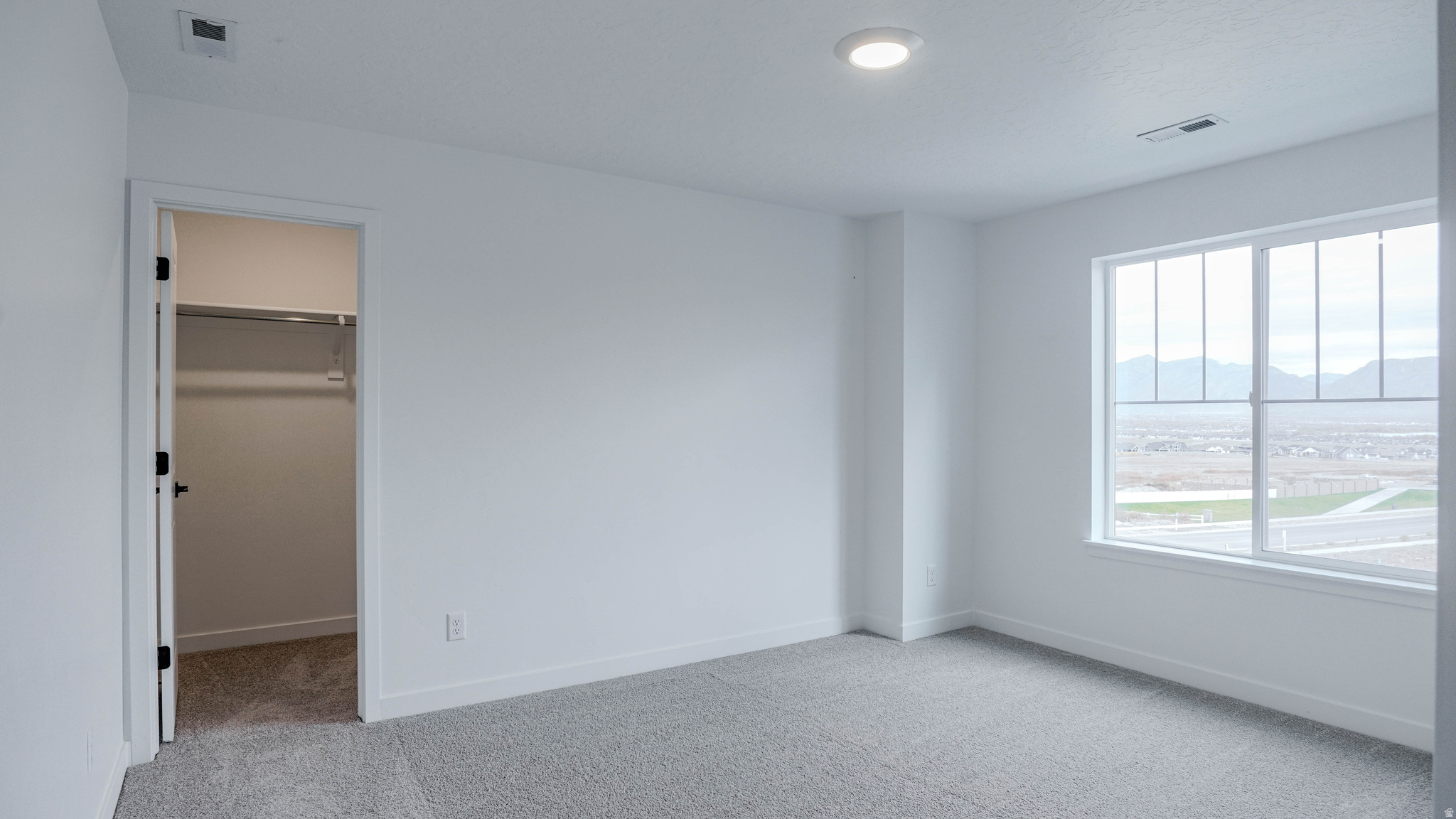 CANTON RIDGE - Residential