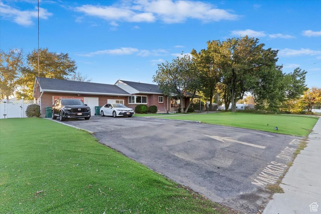 Photo of 11930 S REDWOOD RD, Riverton, UT 84065 (MLS # 2118251)