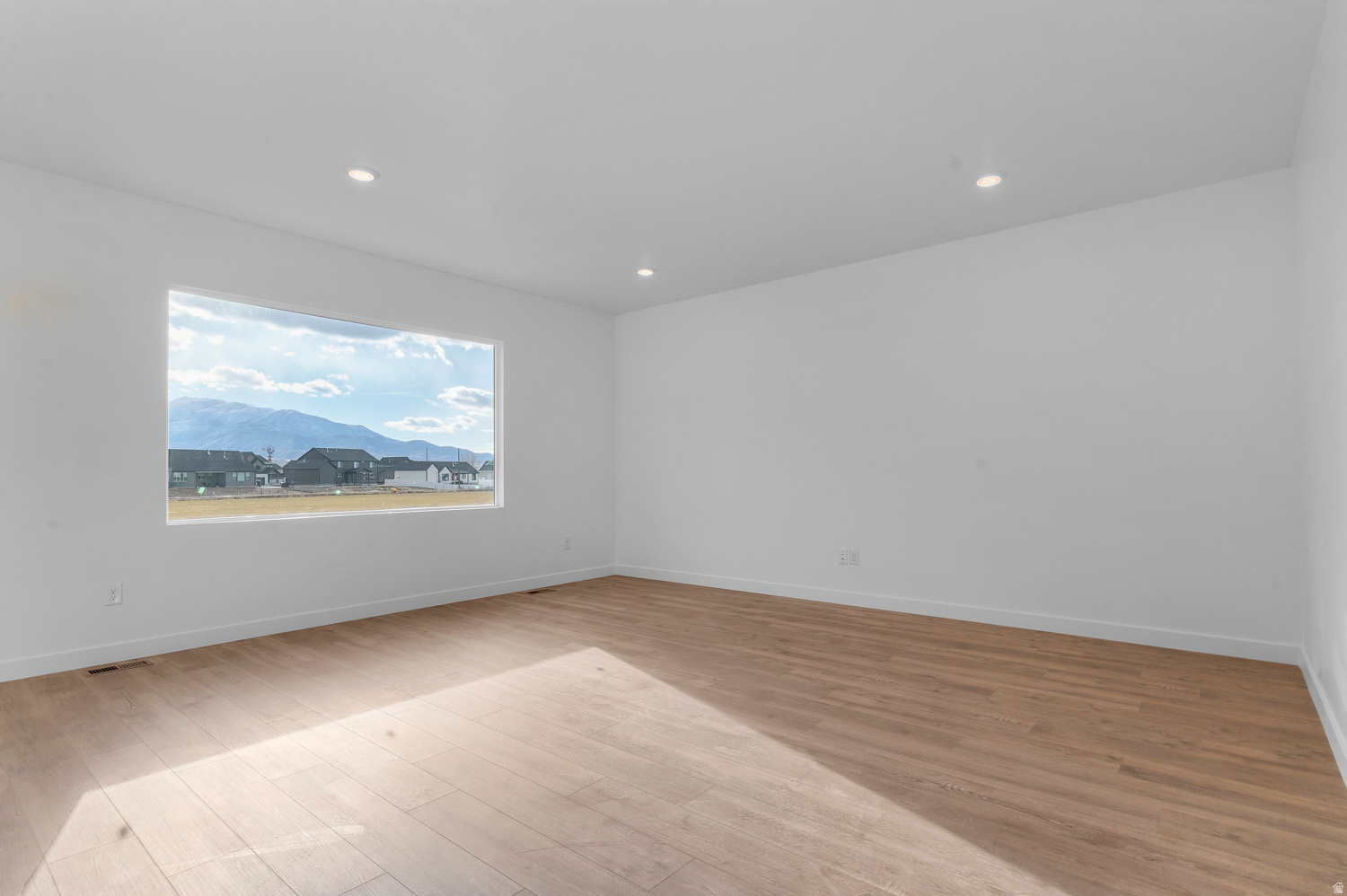 VIRIDIAN - Residential