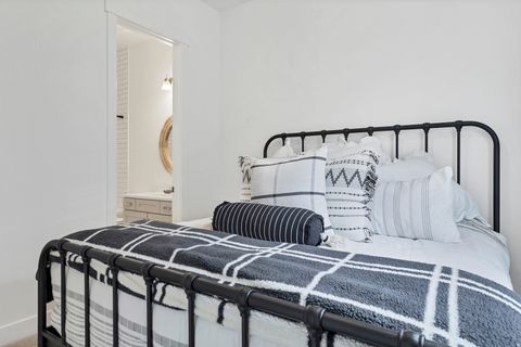 Tiny photo for 5645 S ADOBE SUN DR, Saint George, UT 84790 (MLS # 2159062)