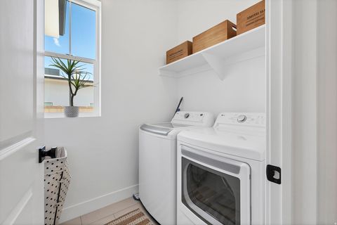 Tiny photo for 5645 S ADOBE SUN DR, Saint George, UT 84790 (MLS # 2159062)