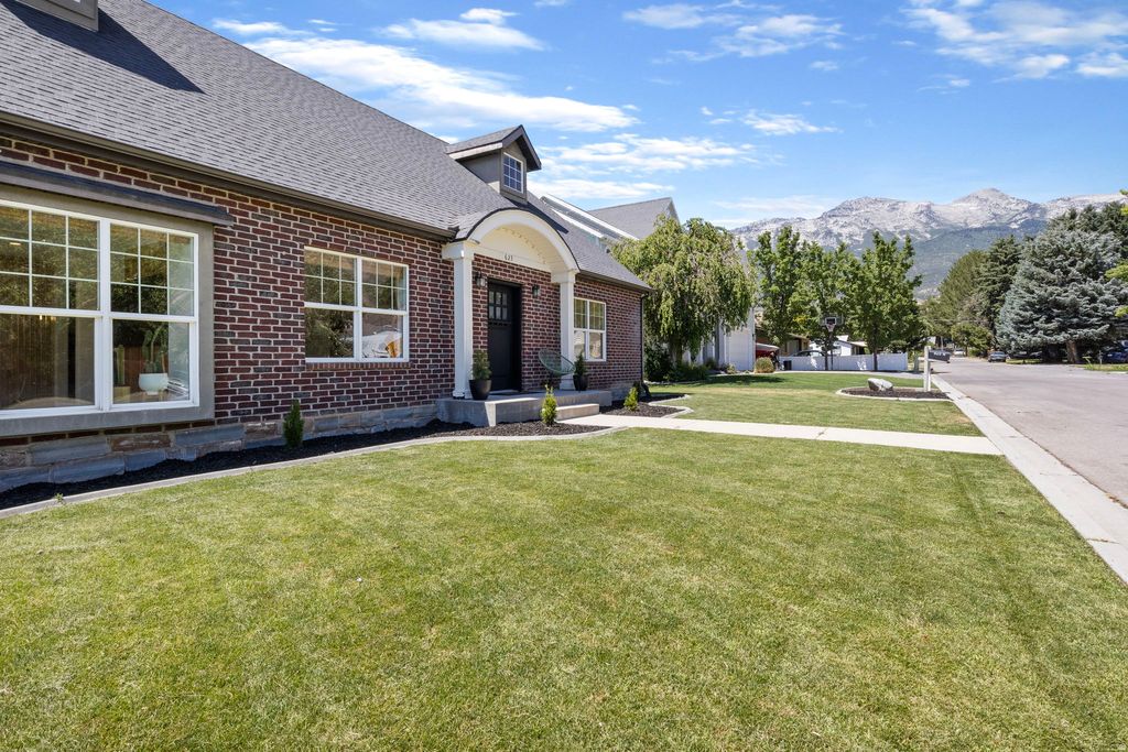Photo of 623 N PATTERSON LN, Alpine, UT 84004 (MLS # 2165511)