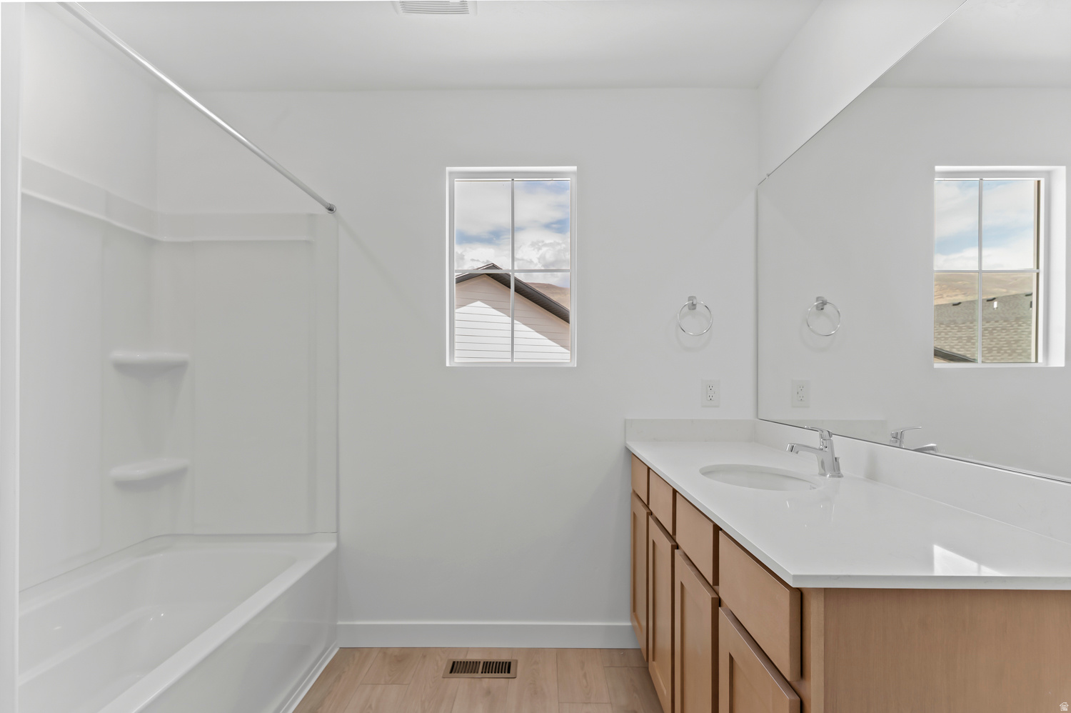 MONTREUX - Residential