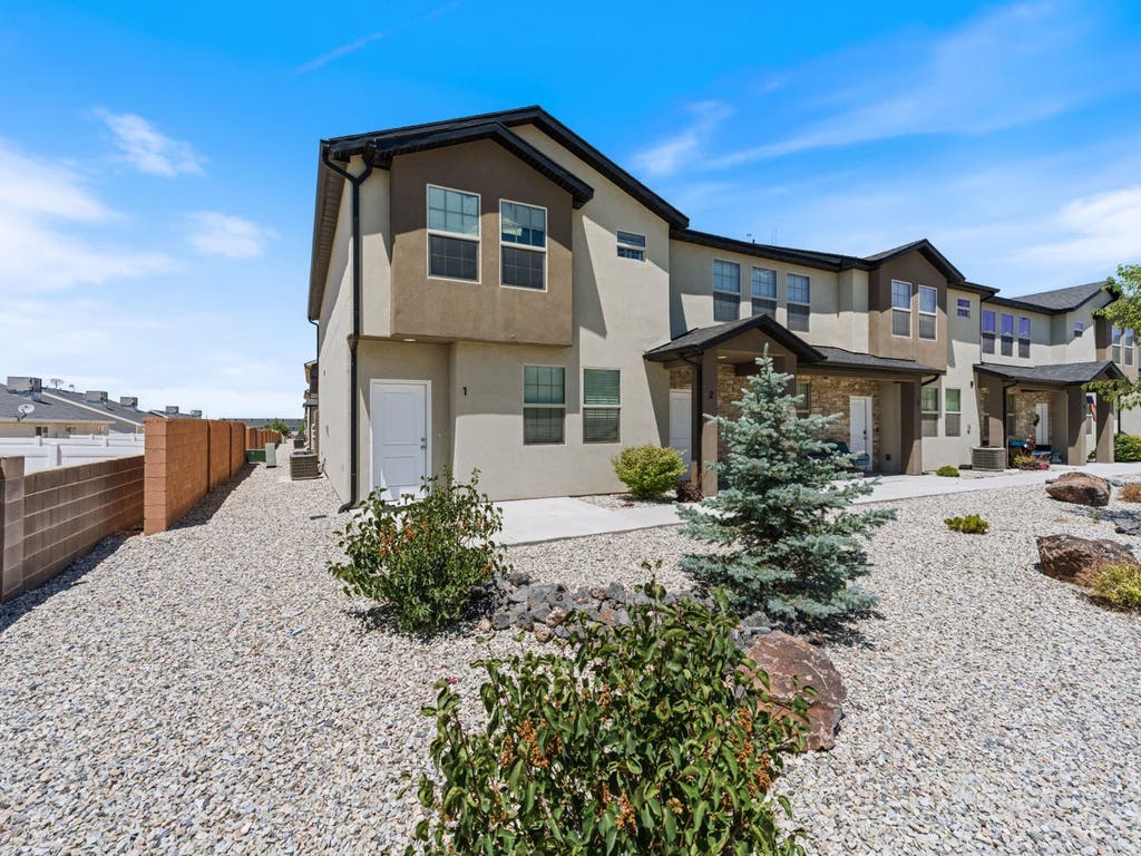 Photo of 498 W 1225 N #1, Cedar City, UT 84721 (MLS # 2168817)