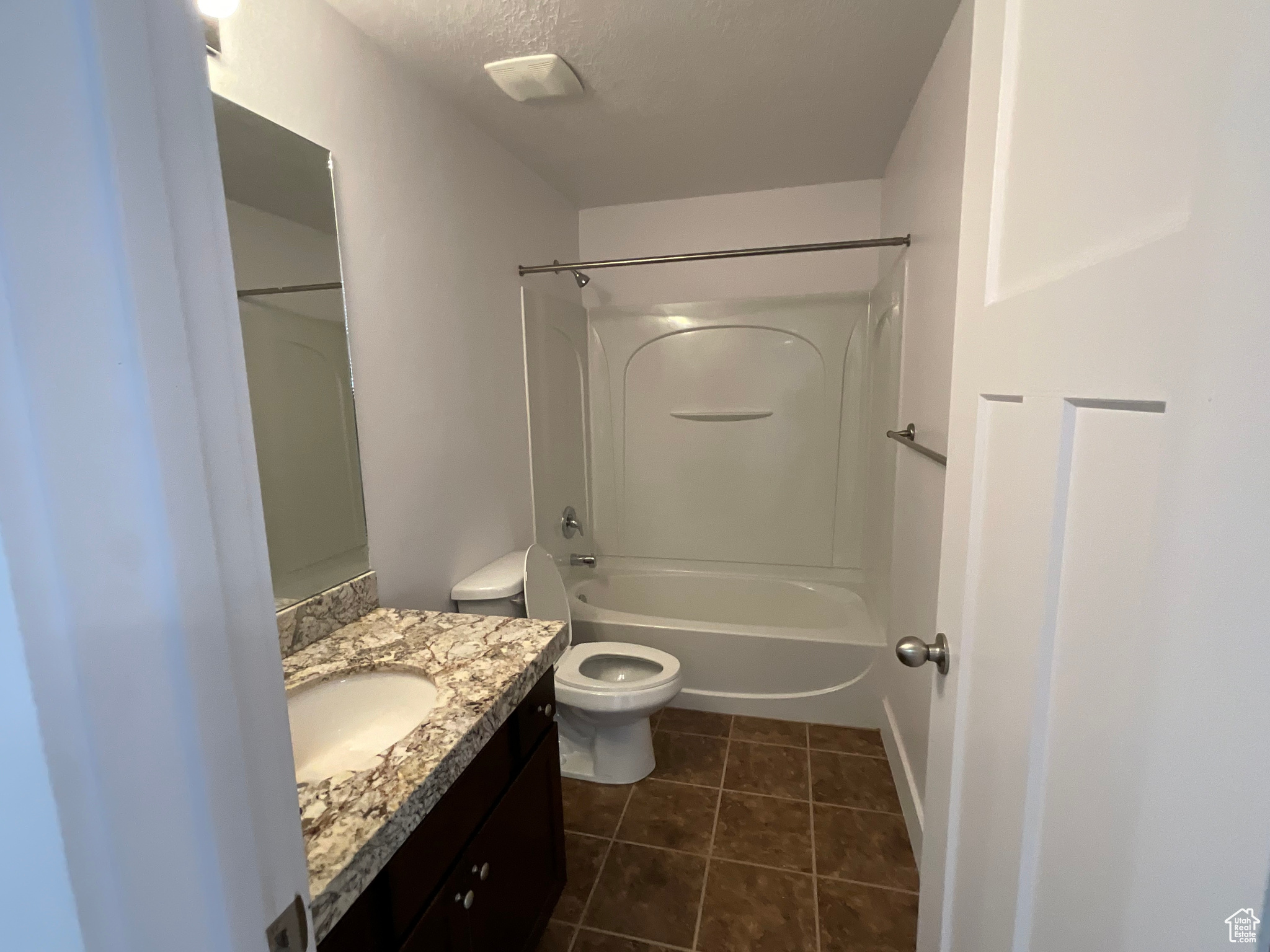 TOBERMORY RIDGE - Residential