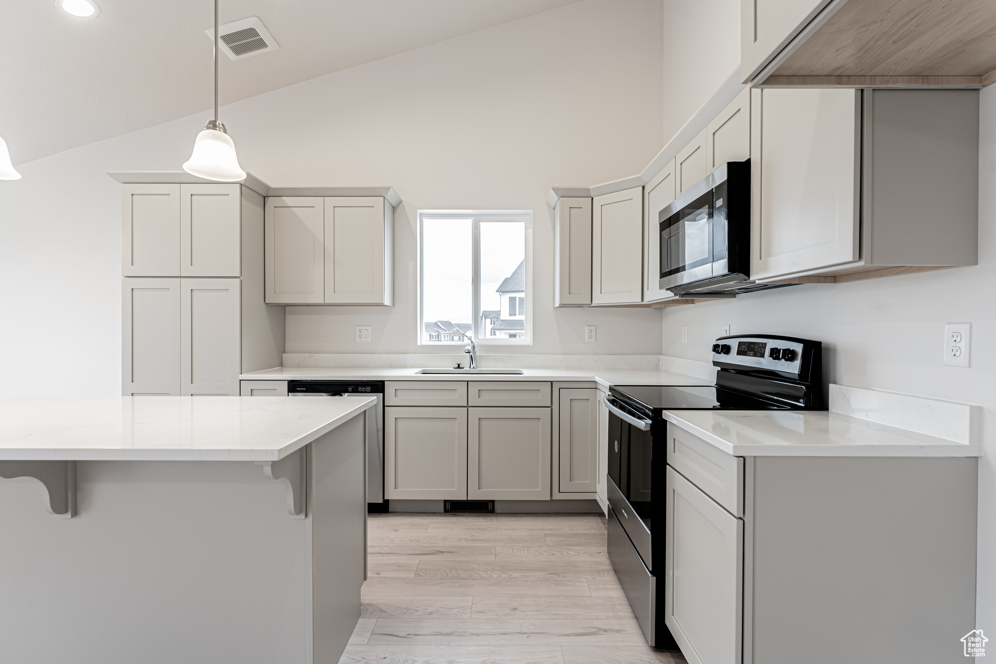 746 N Gillian Way #262, Saratoga Springs, Utah image 5