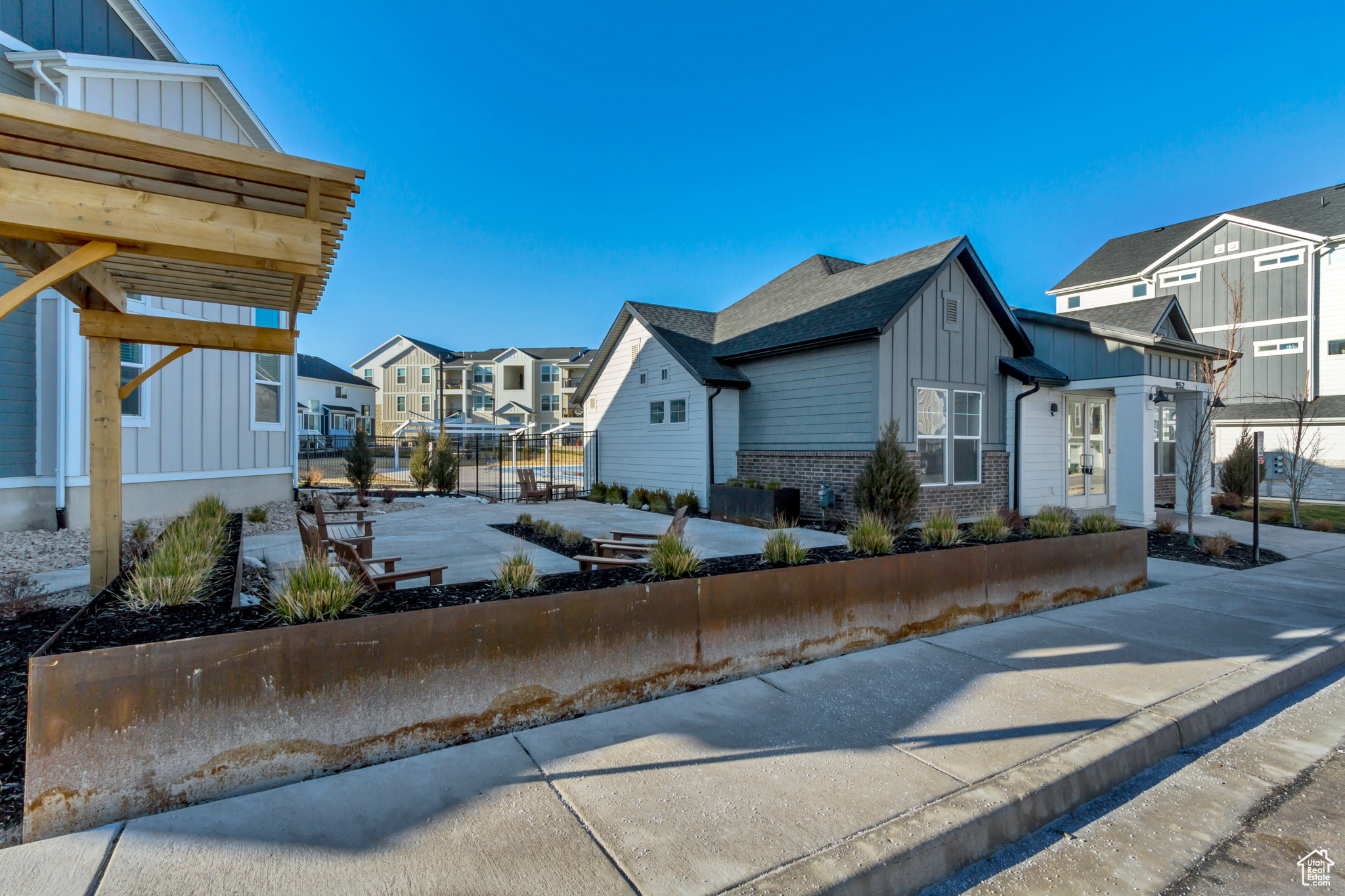 WILDFLOWER - Residential