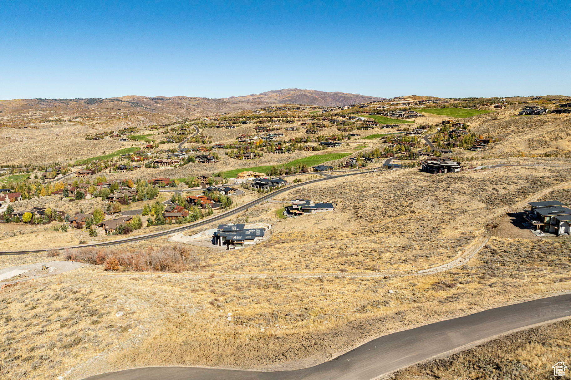 ELK RIDGE BLUFFS - Land