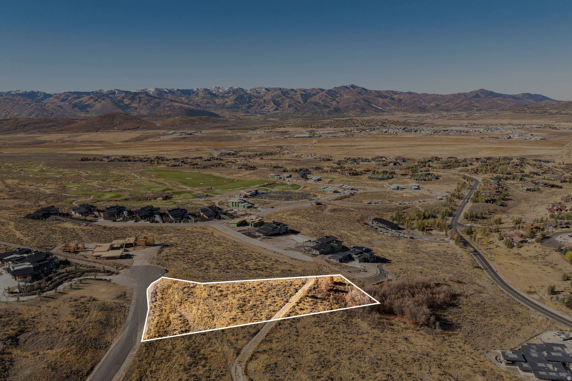 ELK RIDGE BLUFFS - Land