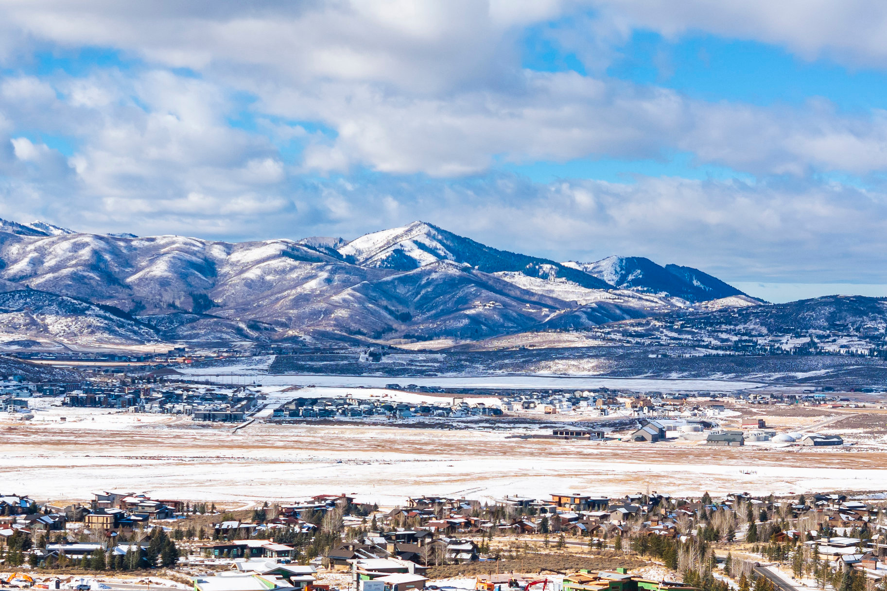 ELK RIDGE BLUFFS - Land