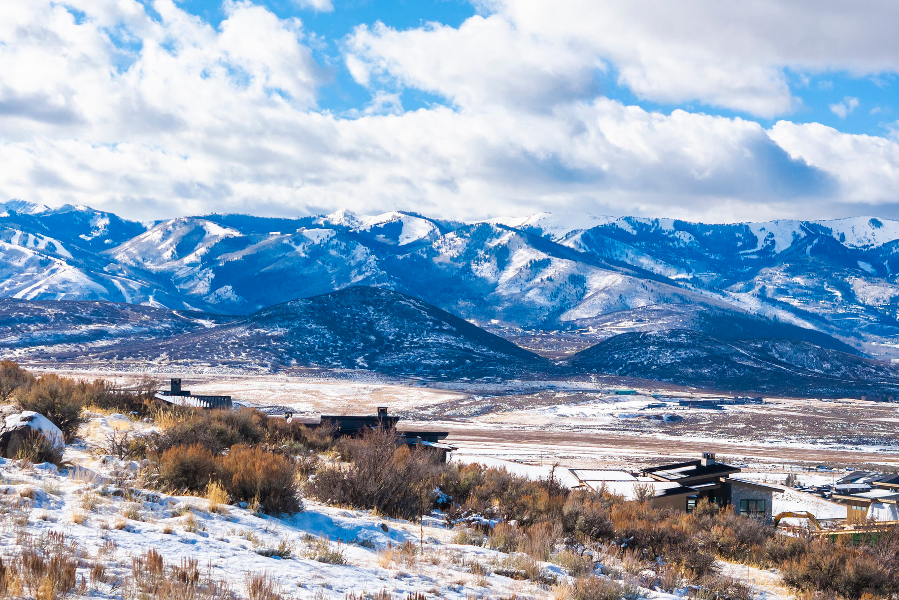 ELK RIDGE BLUFFS - Land