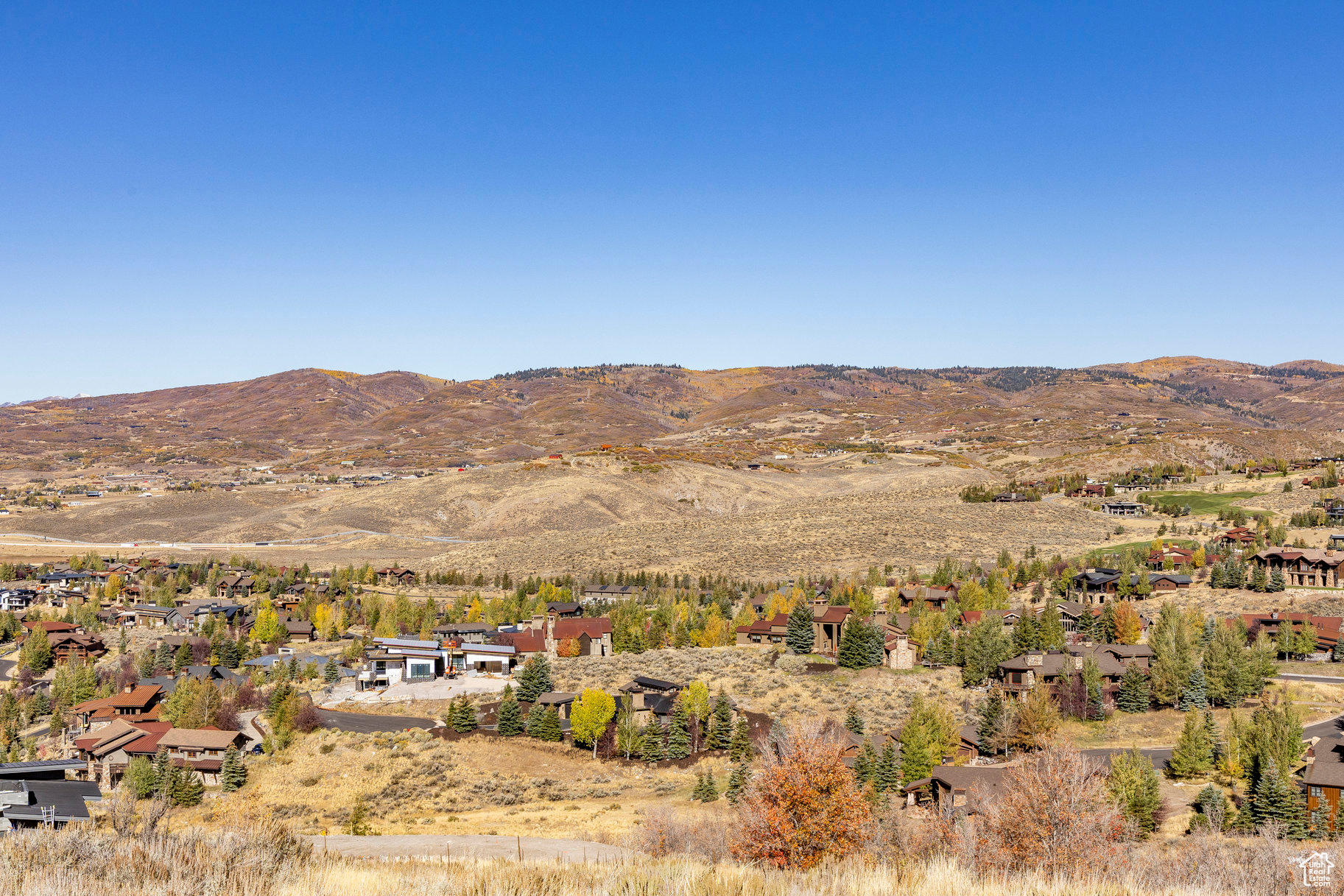 ELK RIDGE BLUFFS - Land