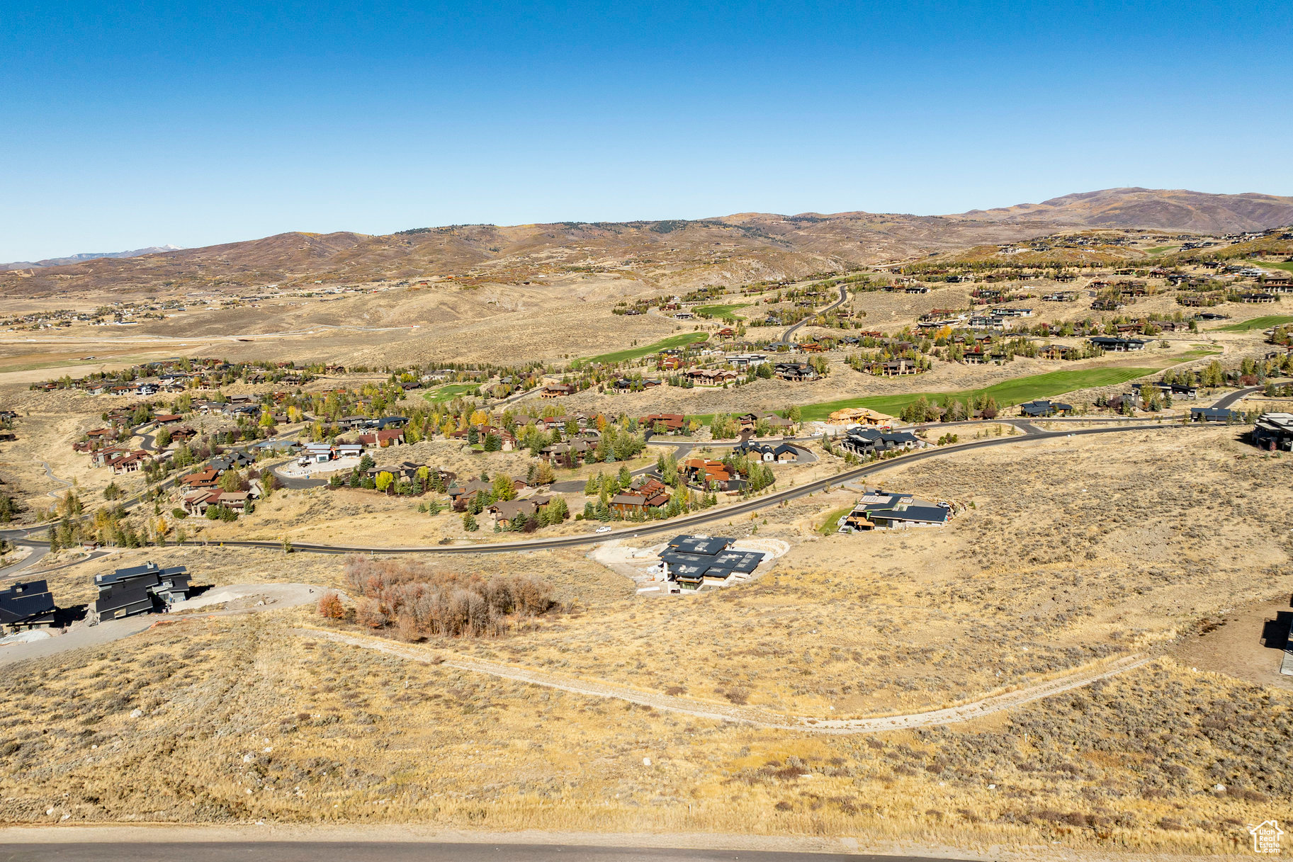 ELK RIDGE BLUFFS - Land