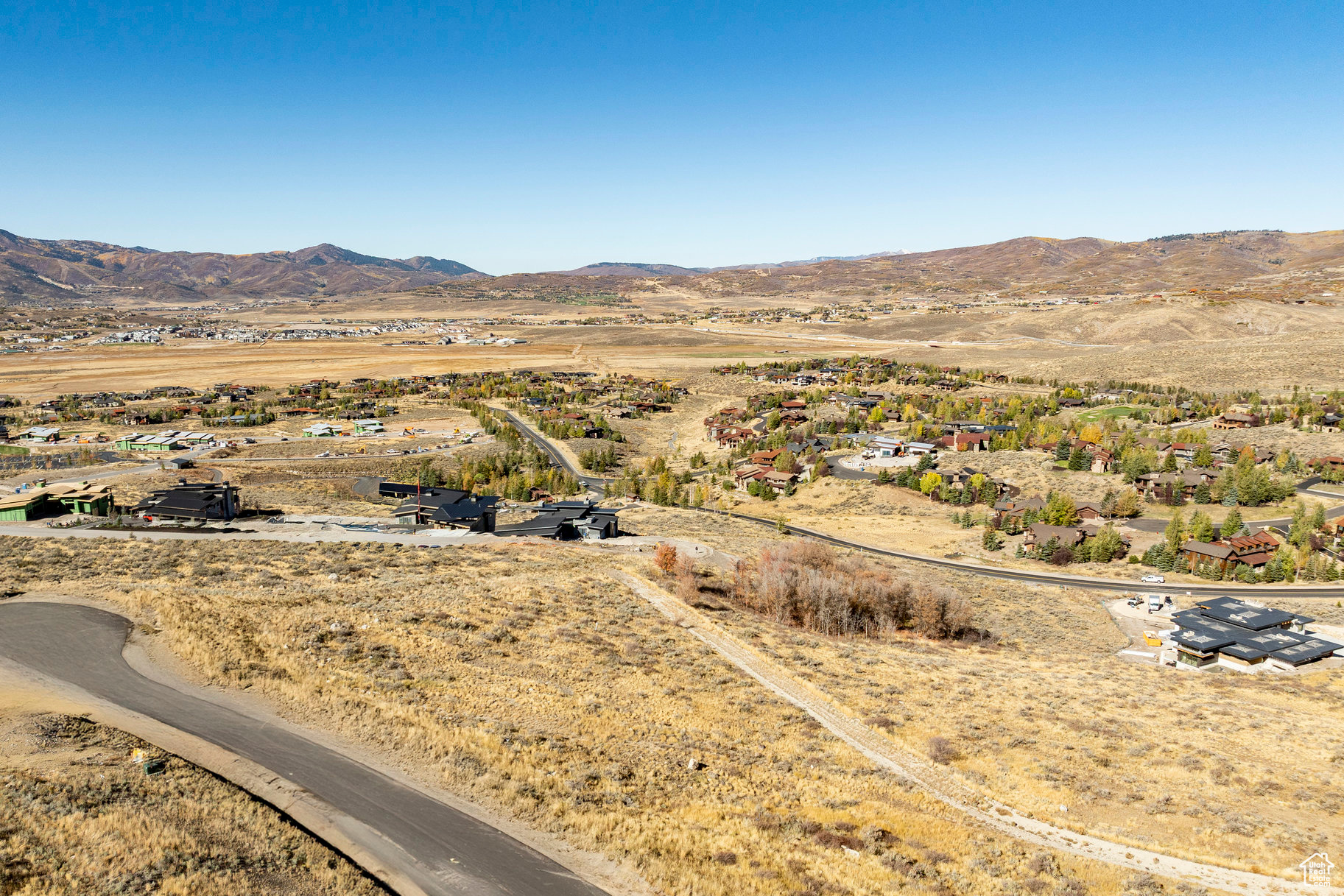 ELK RIDGE BLUFFS - Land