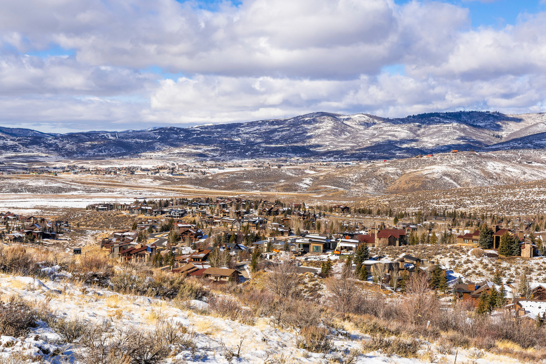 ELK RIDGE BLUFFS - Land