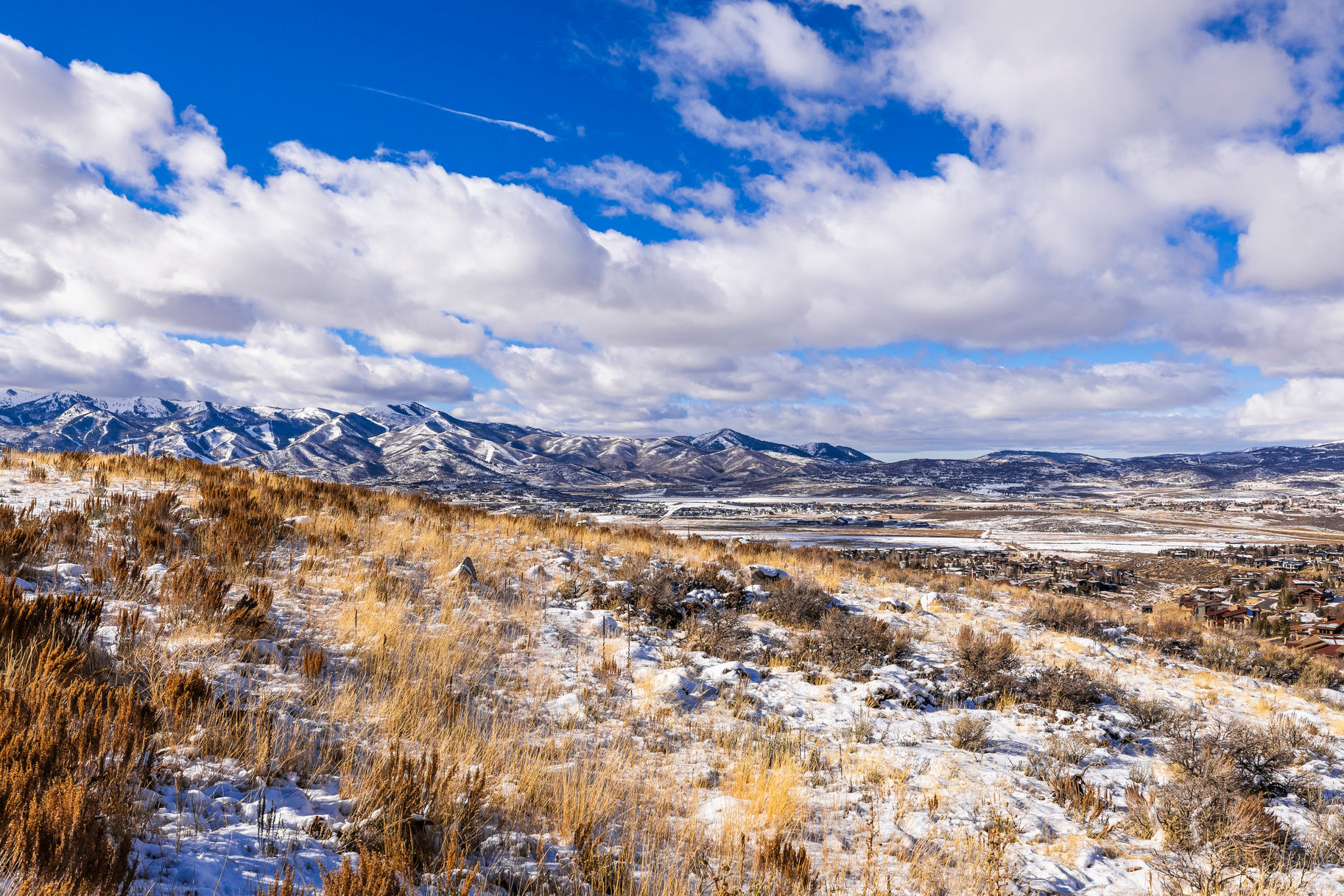 ELK RIDGE BLUFFS - Land