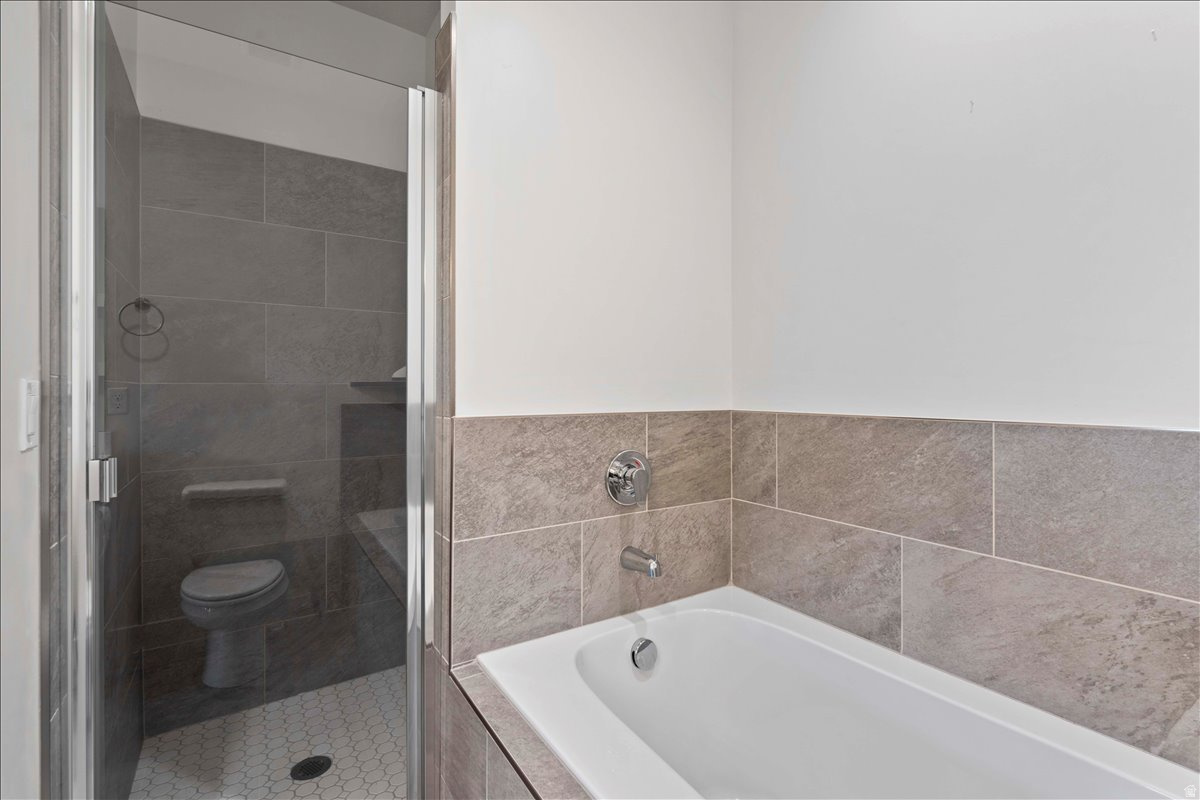 SUNRIVER TOWNHOMES - Residential