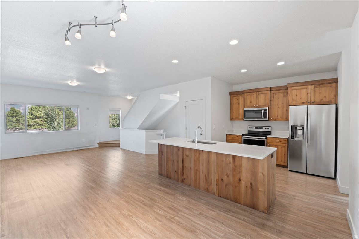 SUNRIVER TOWNHOMES - Residential