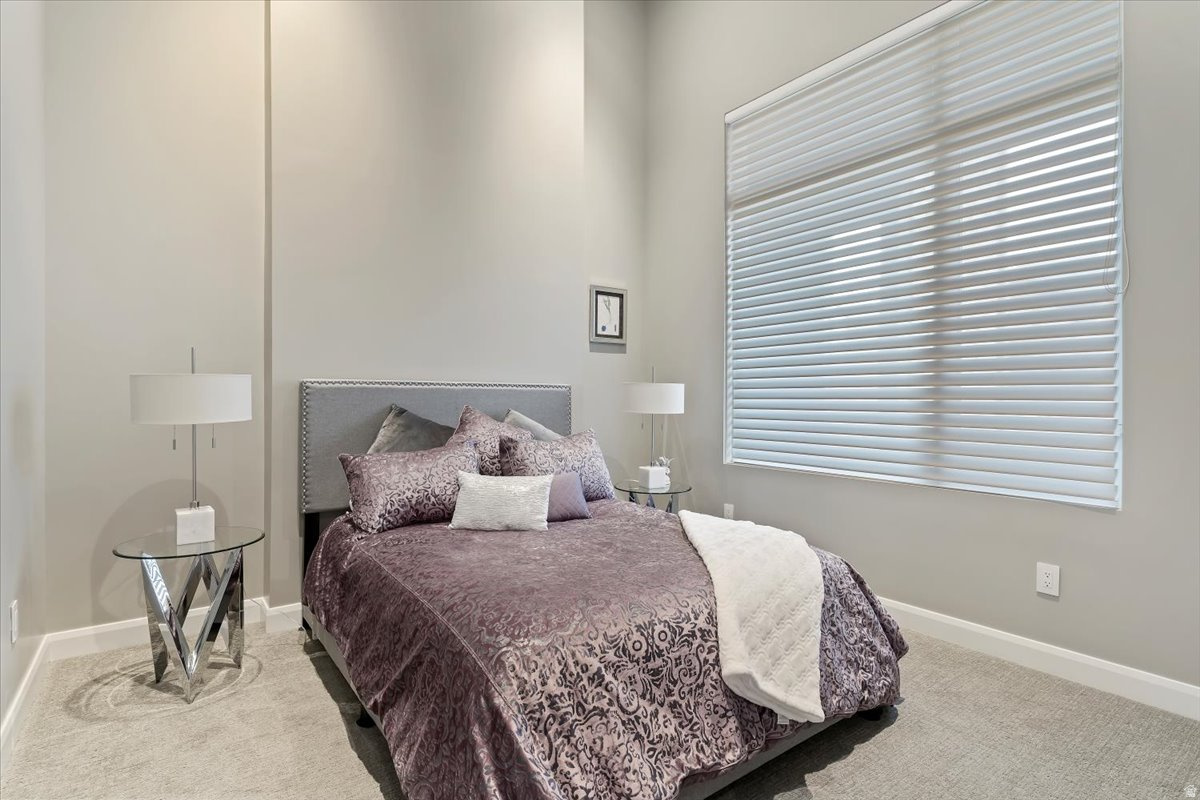 SHEEP CREEK - Residential