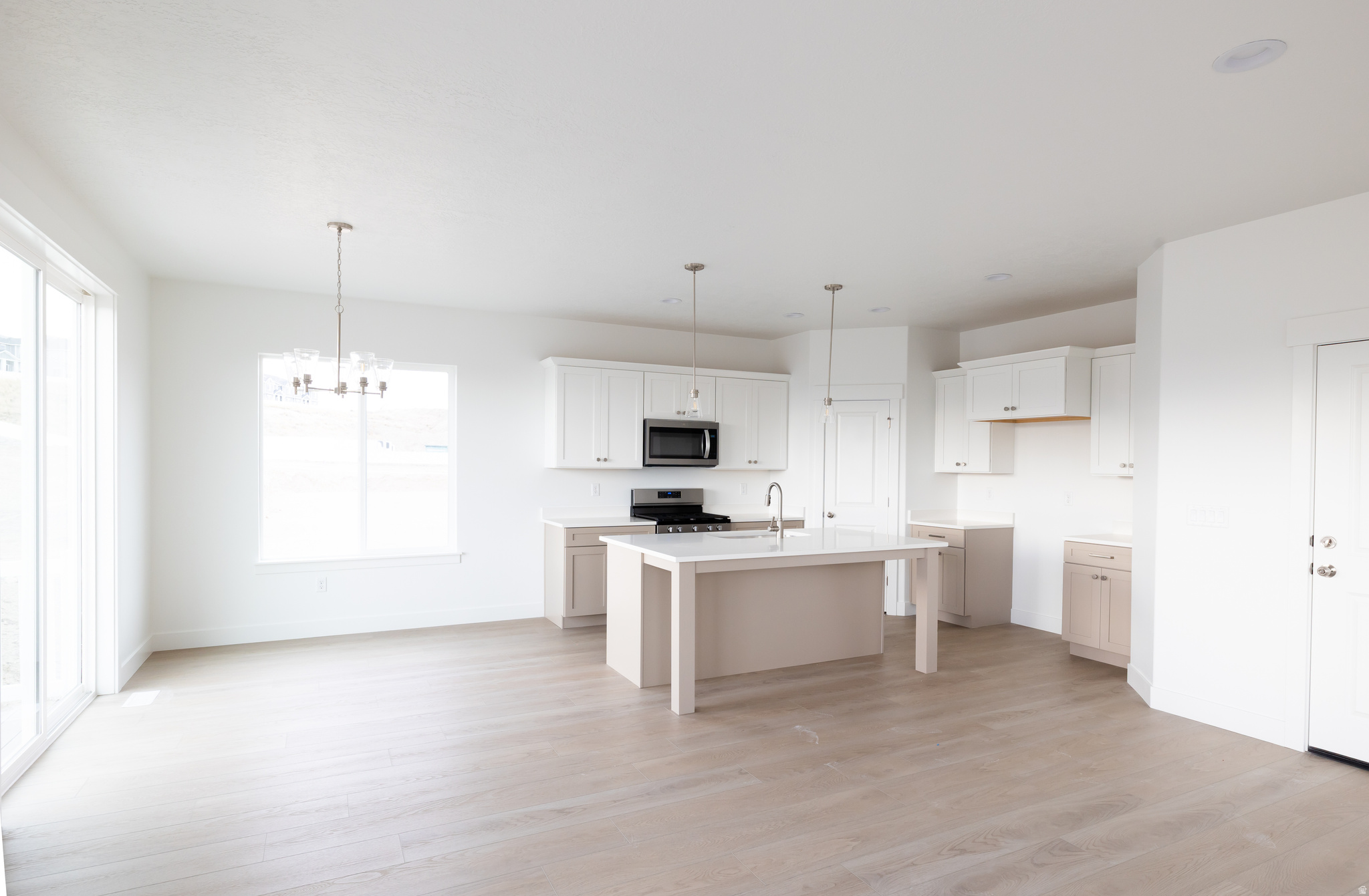 RIVER POINT - Residential