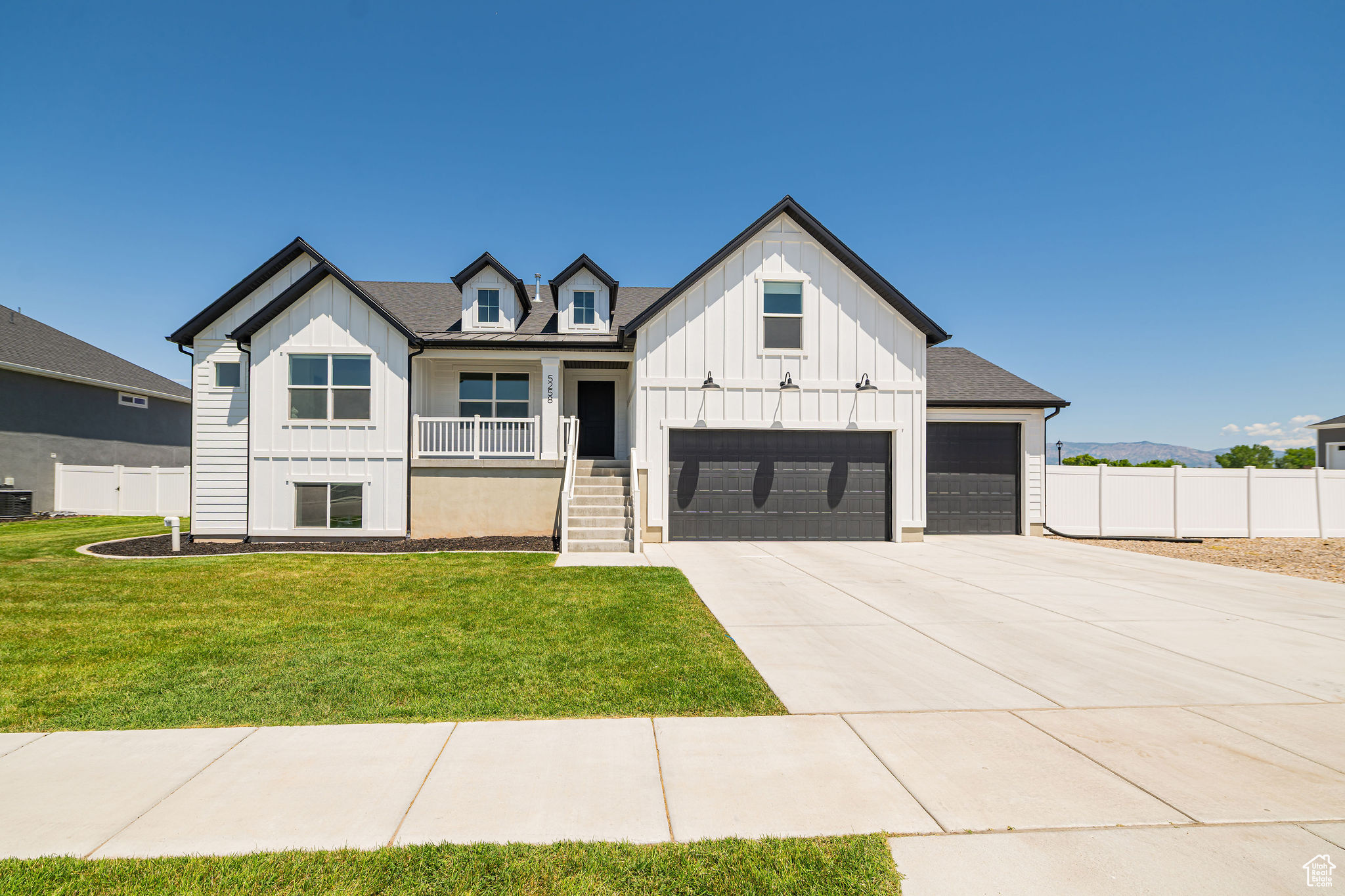 5258 W 3750, Hooper, Utah image 1