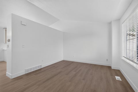 Tiny photo for 261 W BEVERLEE ANN DR, Draper, UT 84020 (MLS # 2173953)