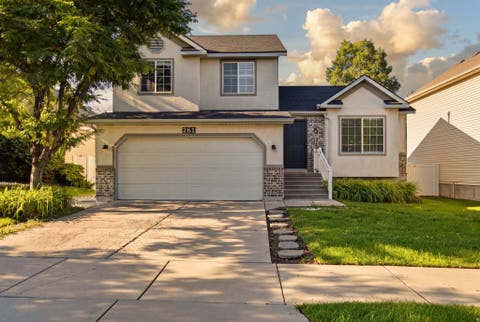 Tiny photo for 261 W BEVERLEE ANN DR, Draper, UT 84020 (MLS # 2173953)