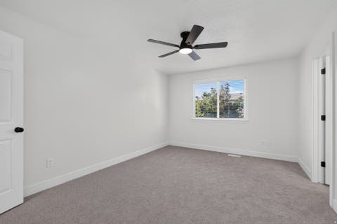 Tiny photo for 261 W BEVERLEE ANN DR, Draper, UT 84020 (MLS # 2173953)