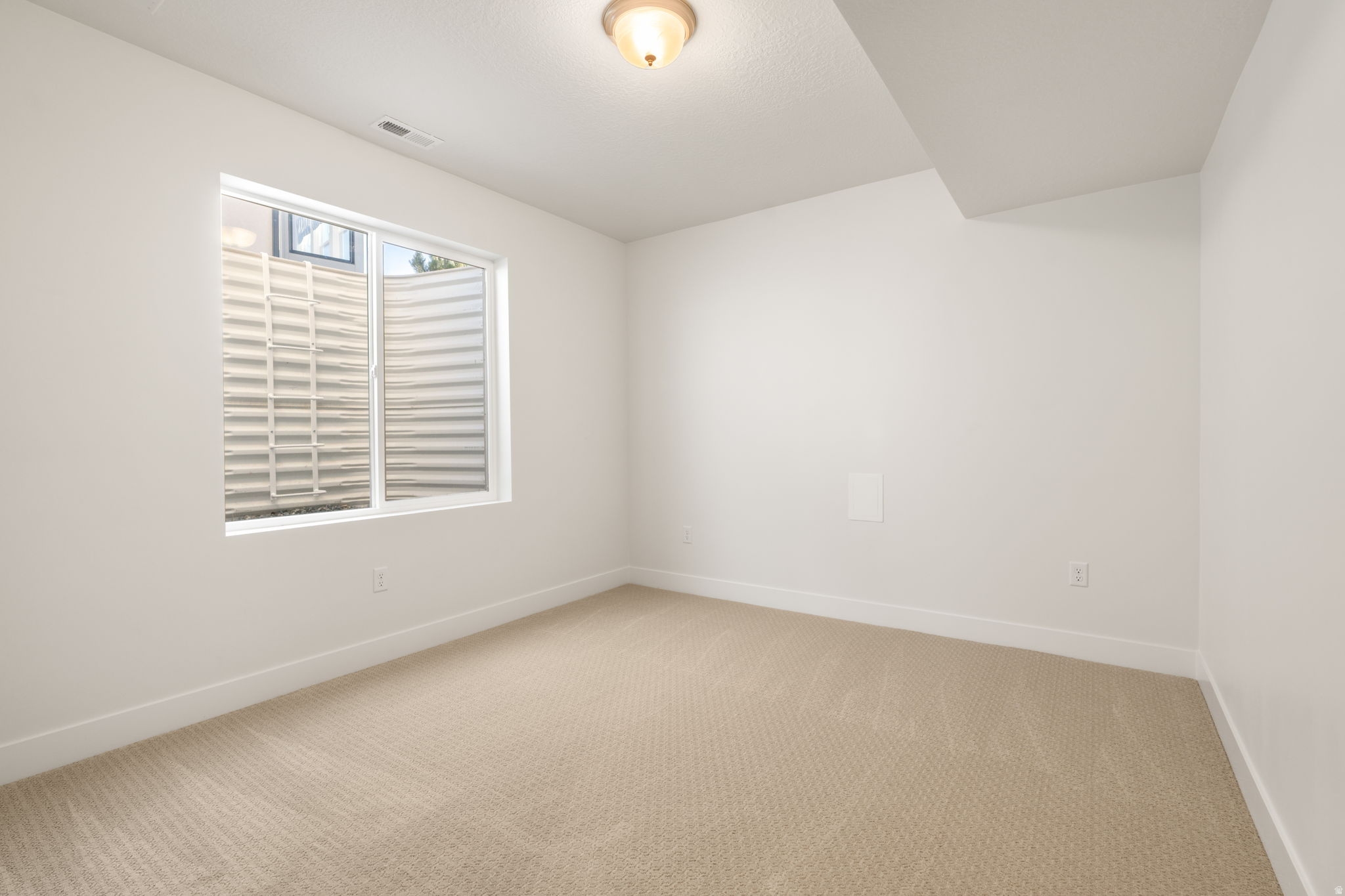 WESTLAKE VISTAS - Residential