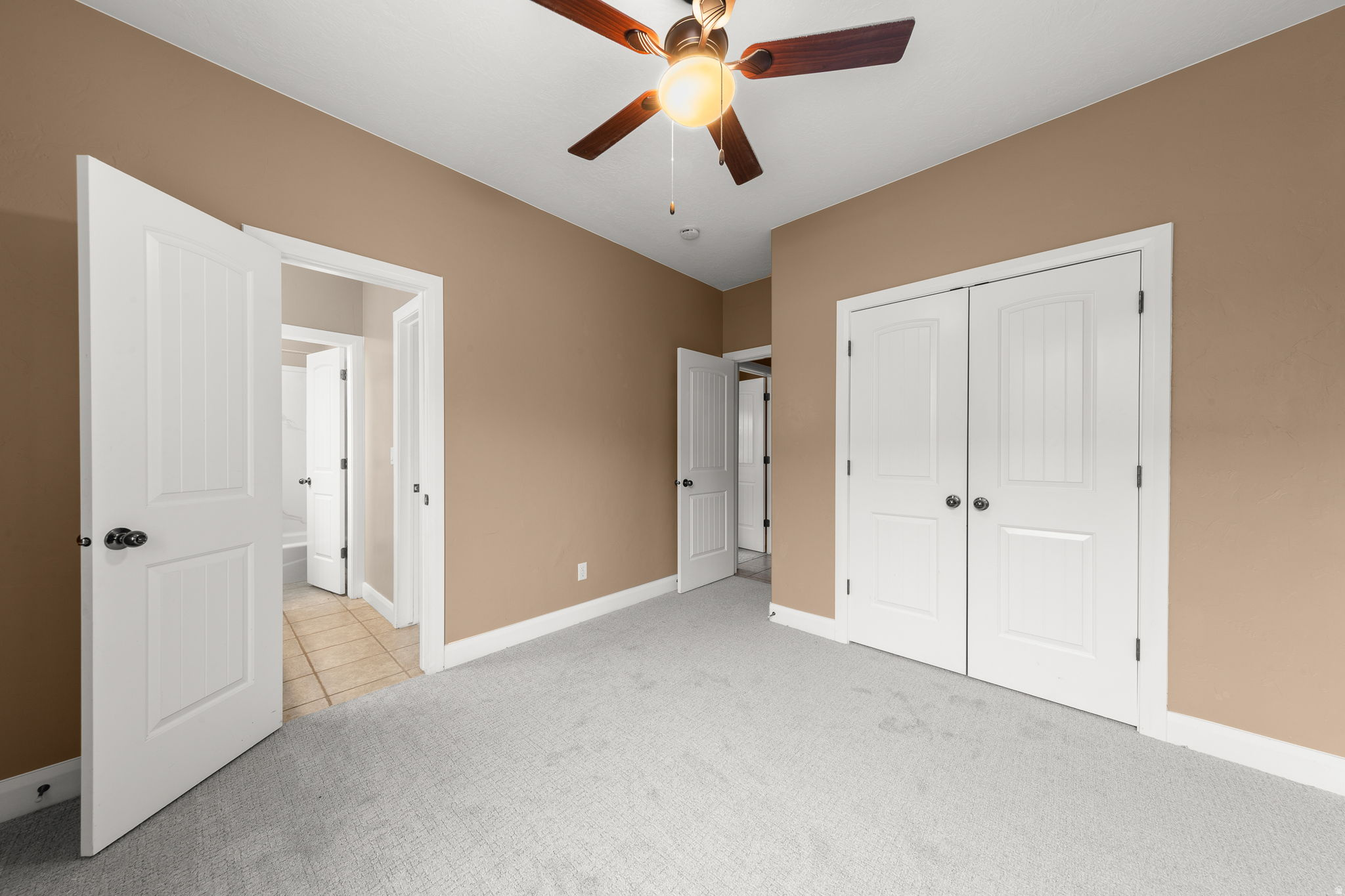 COBBLESTONE FIELDS - Residential