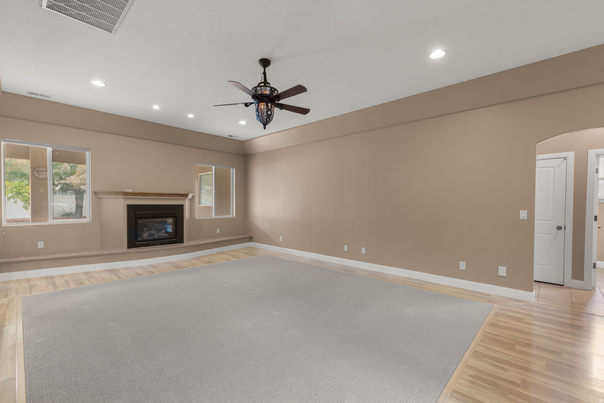 COBBLESTONE FIELDS - Residential