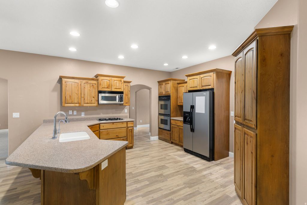 Photo of 589 W 375 S, Hurricane, UT 84737 (MLS # 2124538)