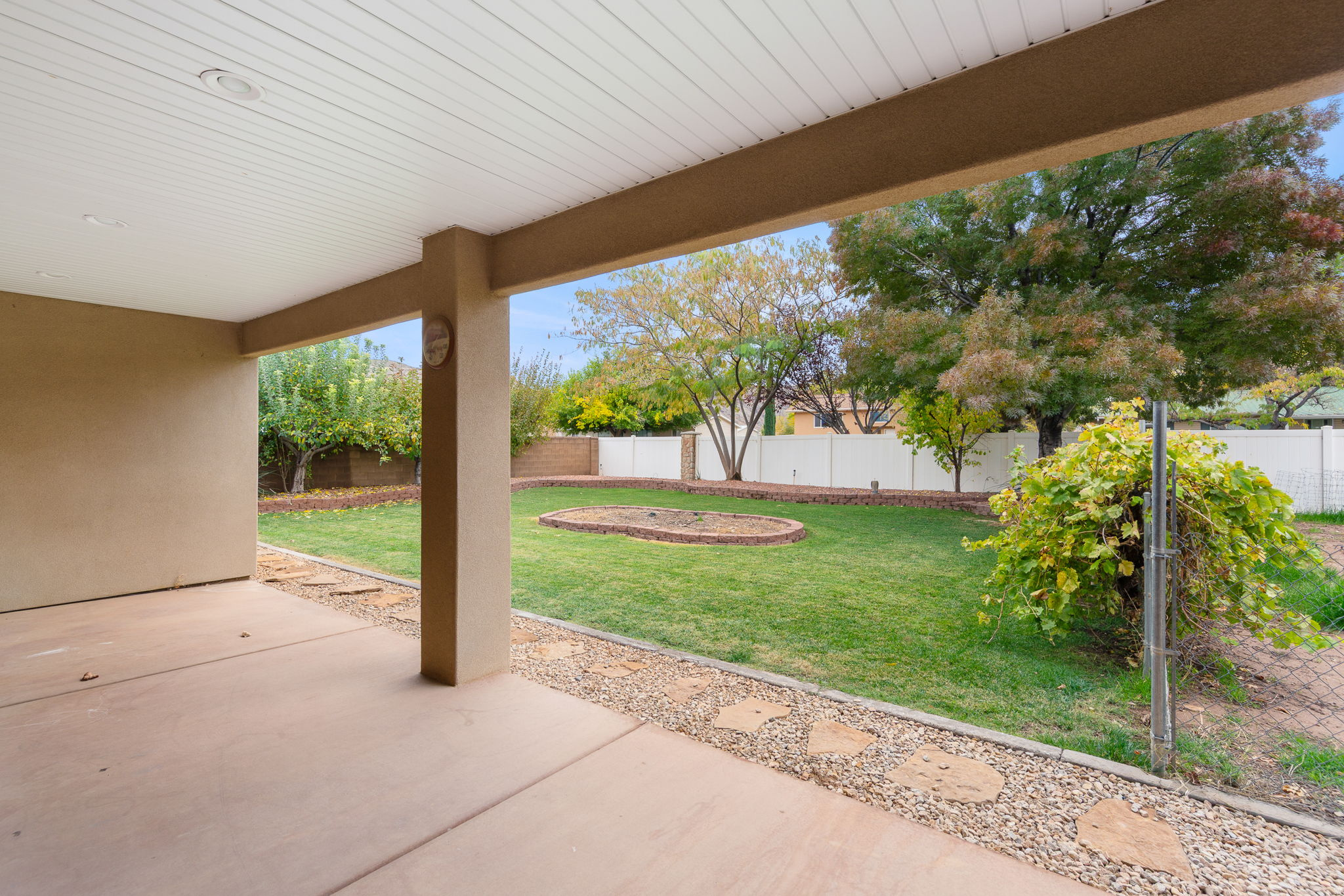 COBBLESTONE FIELDS - Residential