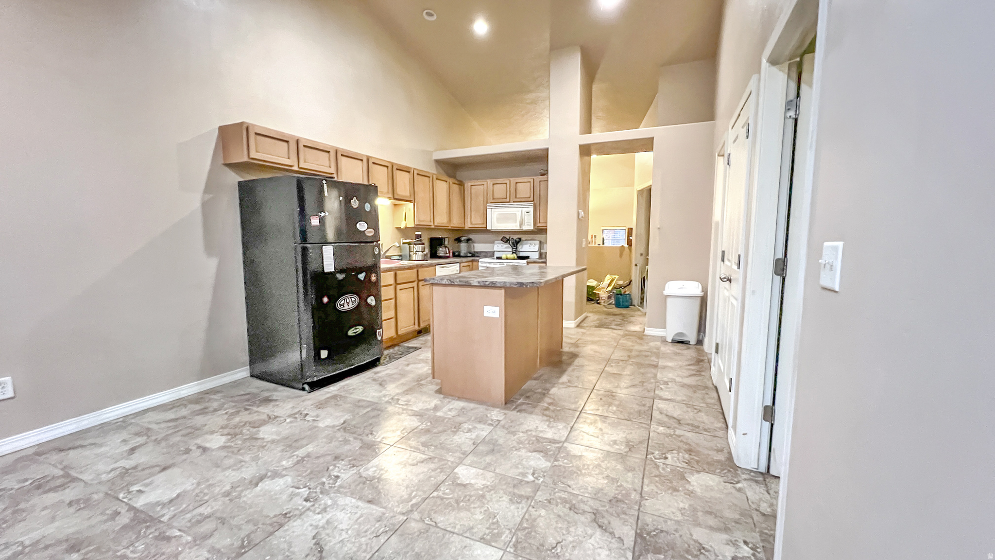 RIVER BEND CONDO - Residential