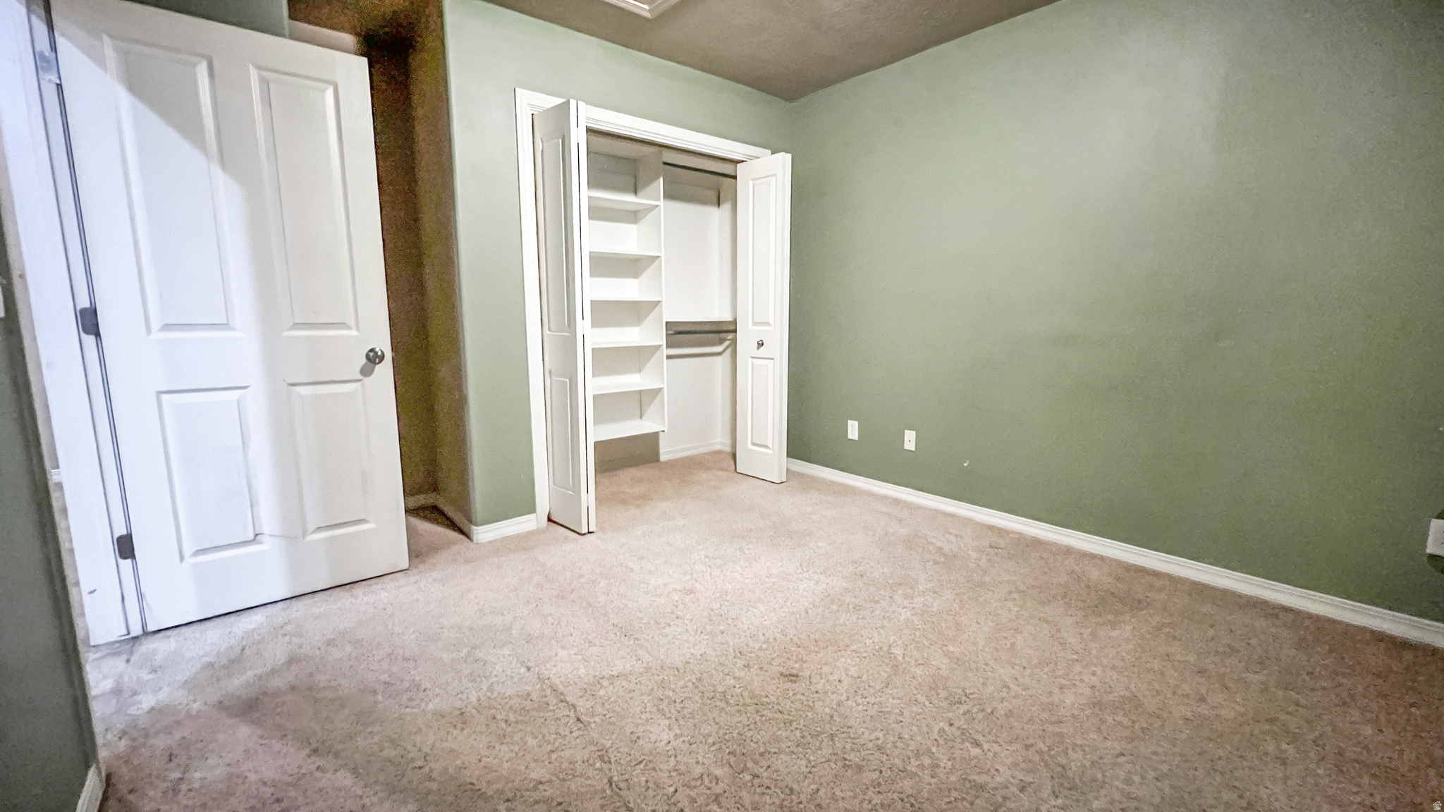 RIVER BEND CONDO - Residential