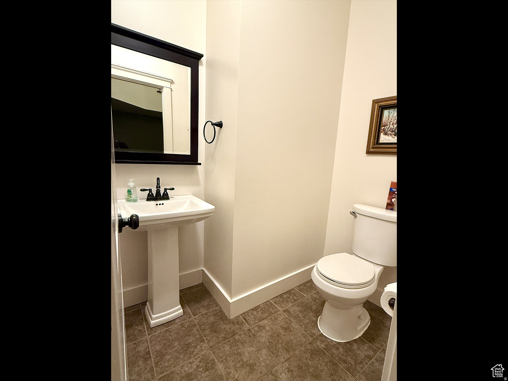 MAPLE LEAF ESTATES - Residential