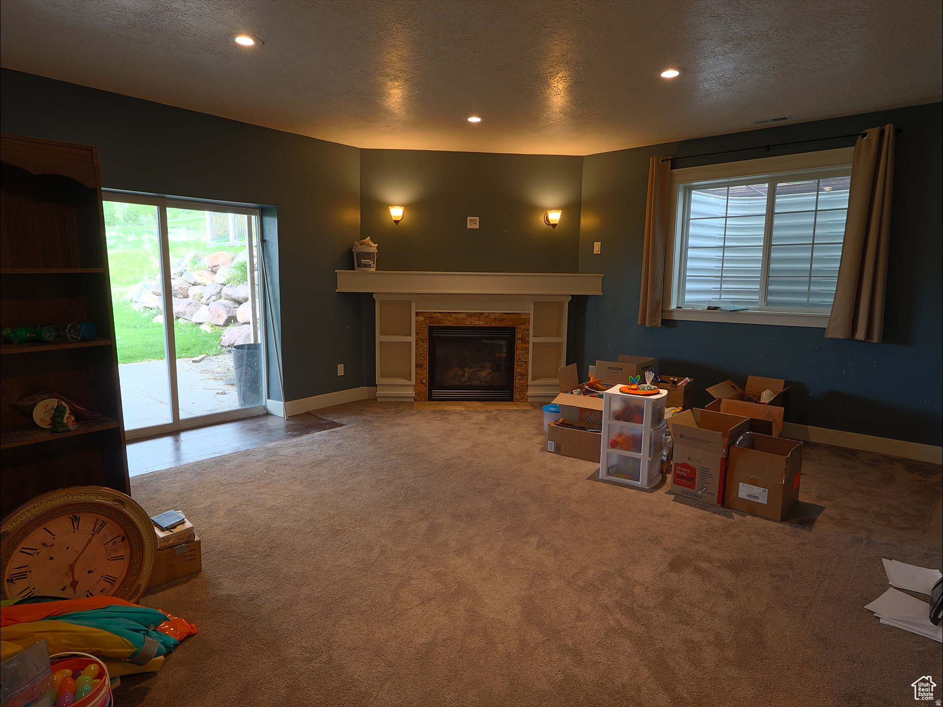 MAPLE LEAF ESTATES - Residential