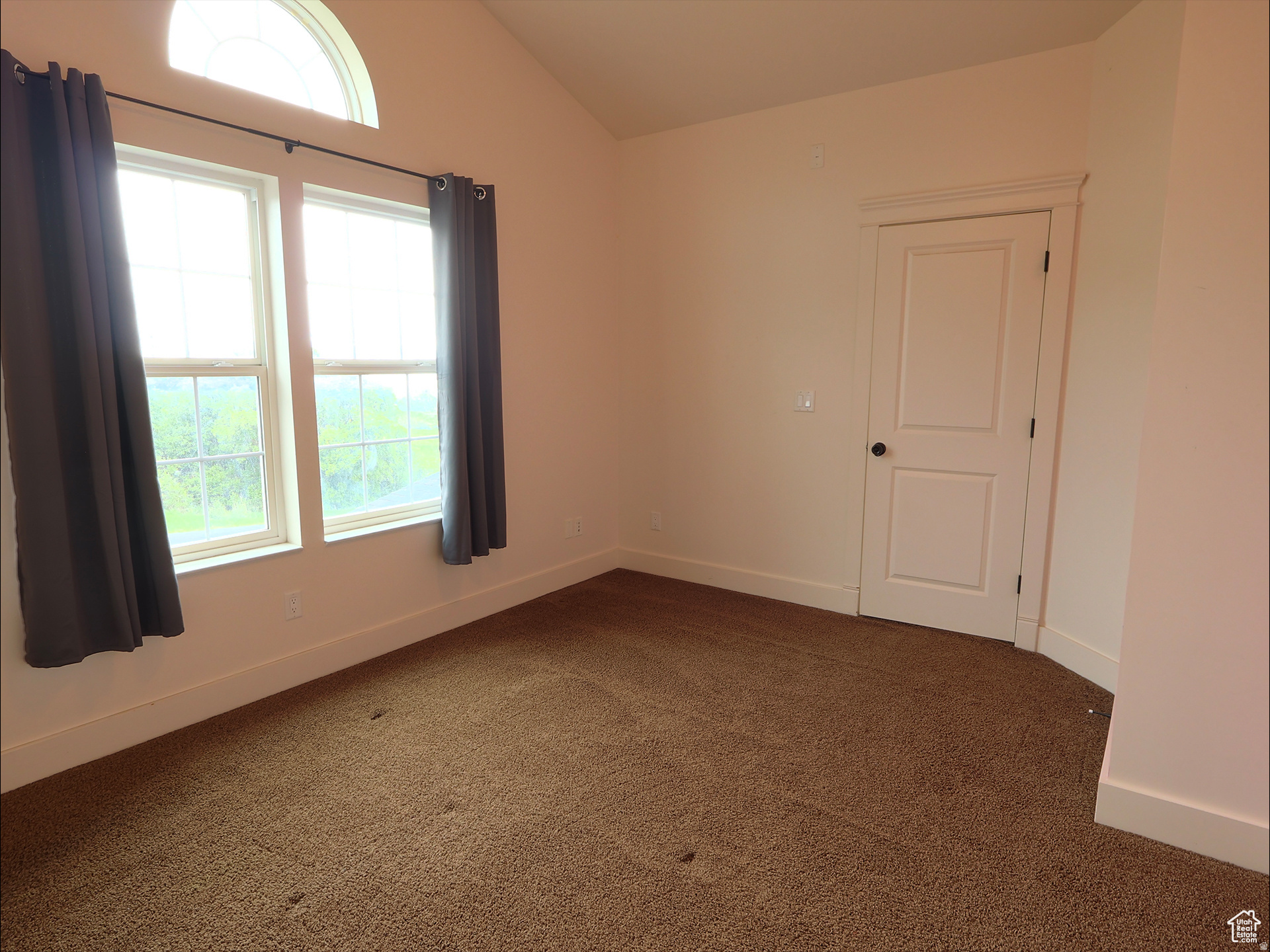 MAPLE LEAF ESTATES - Residential