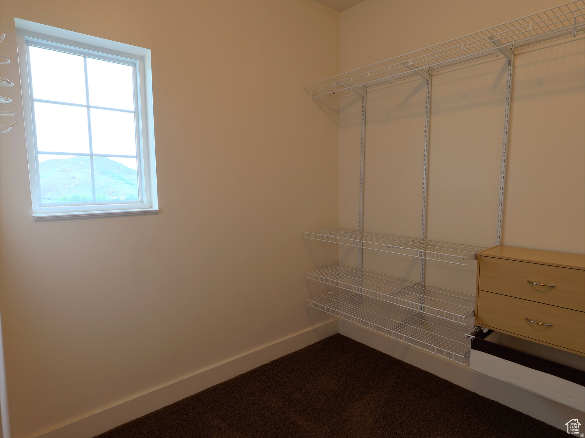 MAPLE LEAF ESTATES - Residential