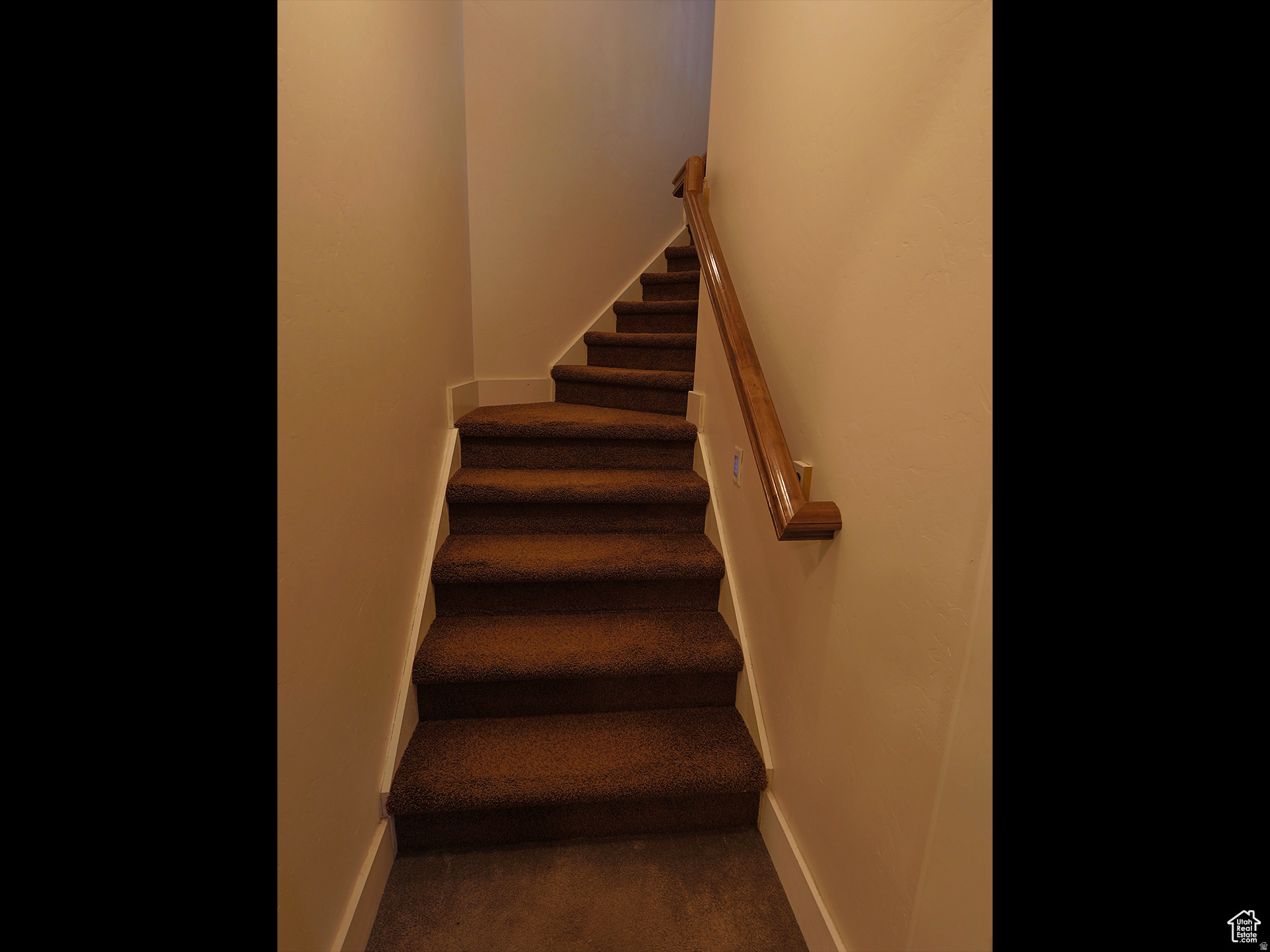 MAPLE LEAF ESTATES - Residential