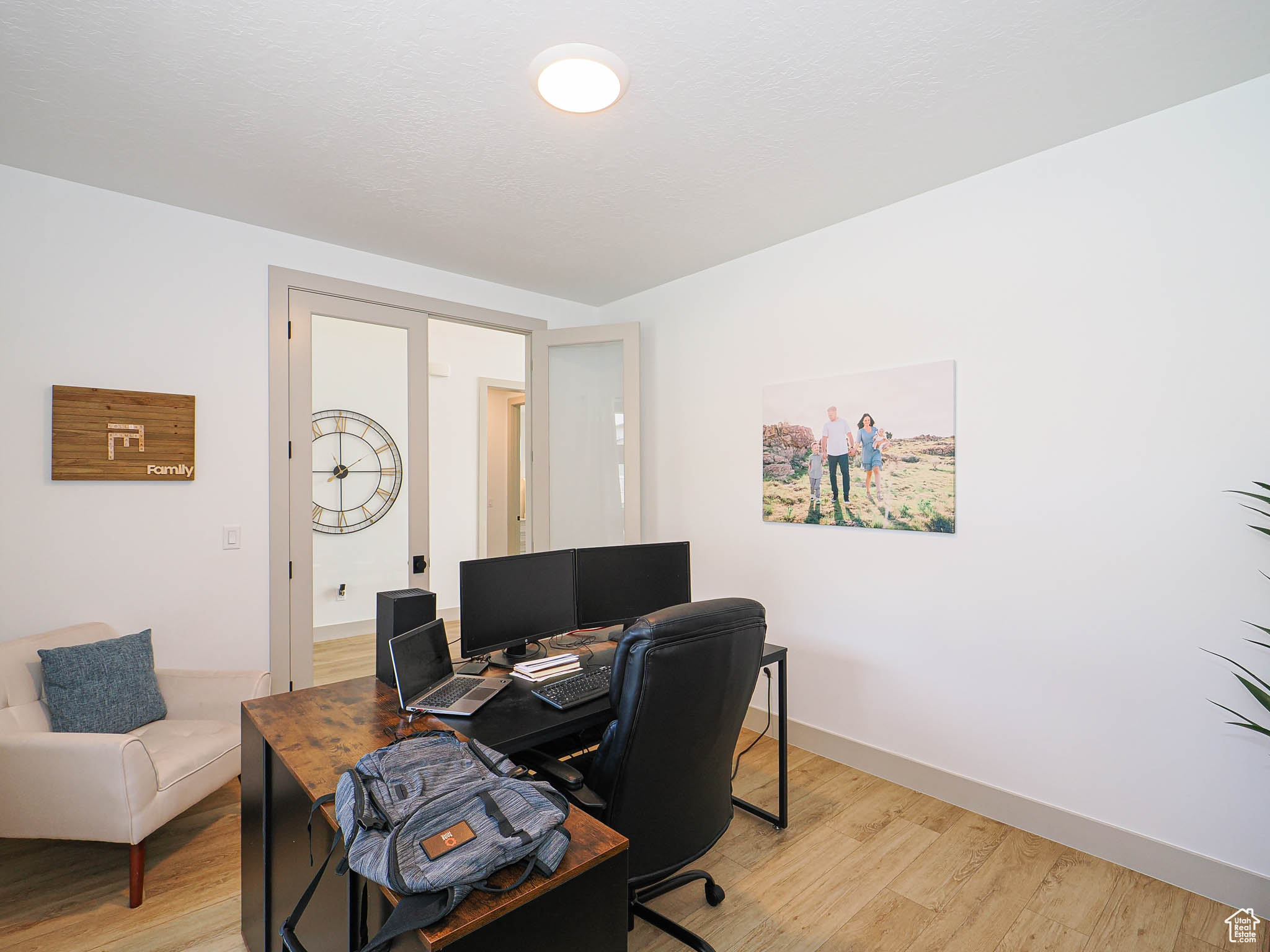 FOX HOLLOW - Residential