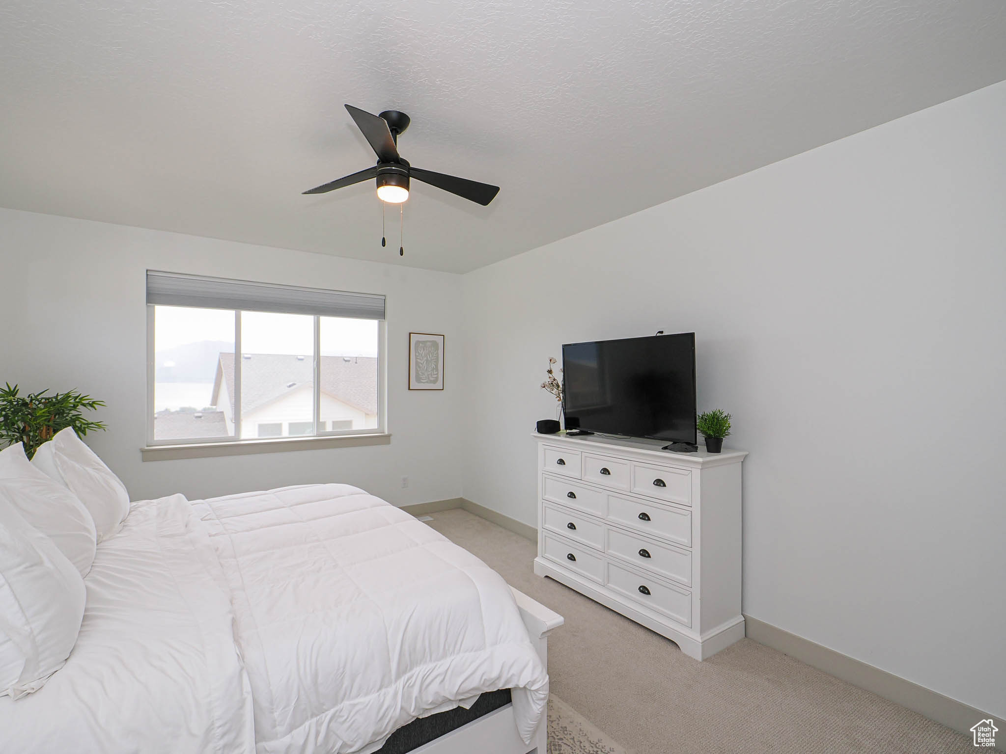 FOX HOLLOW - Residential