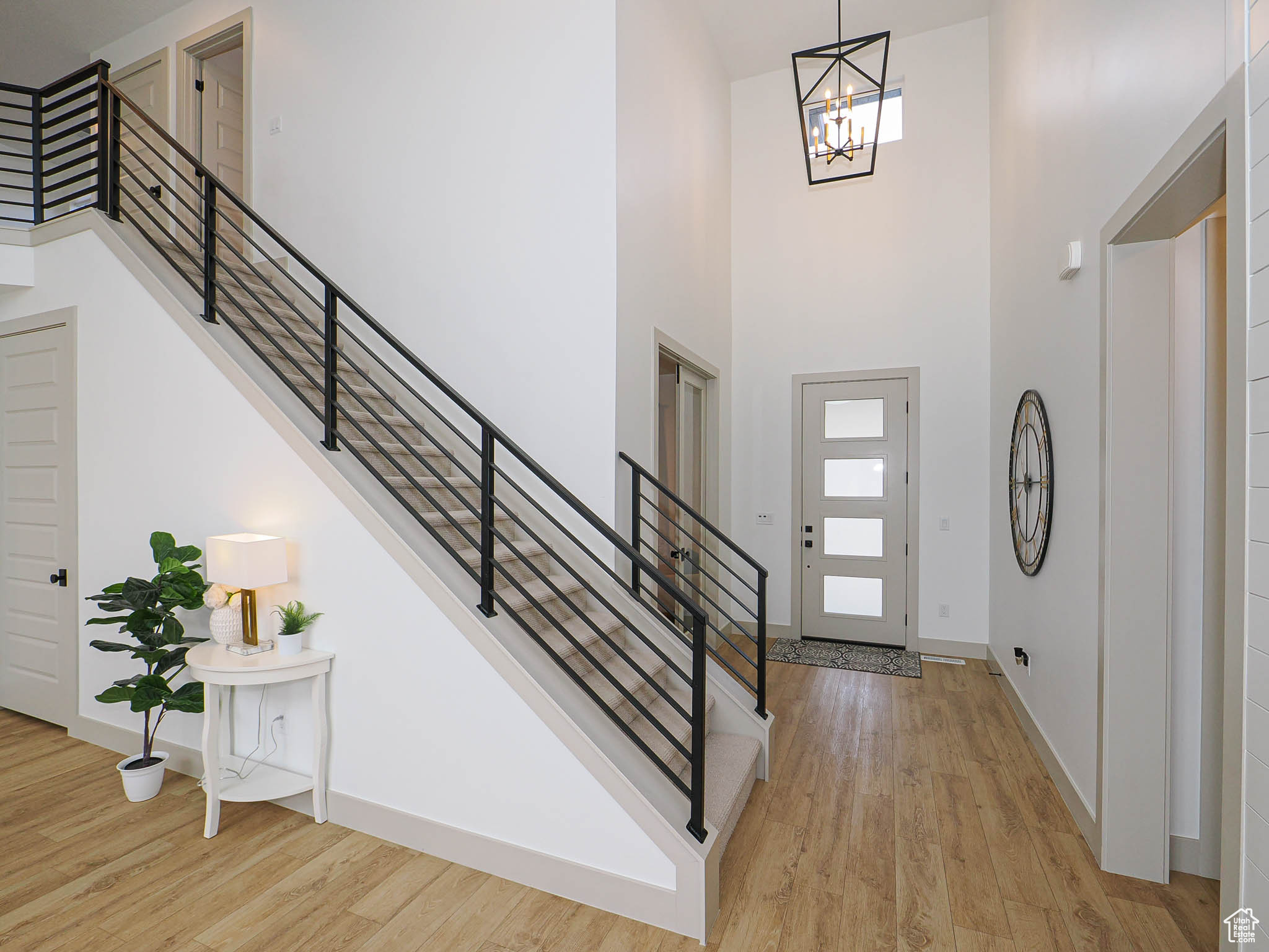 FOX HOLLOW - Residential